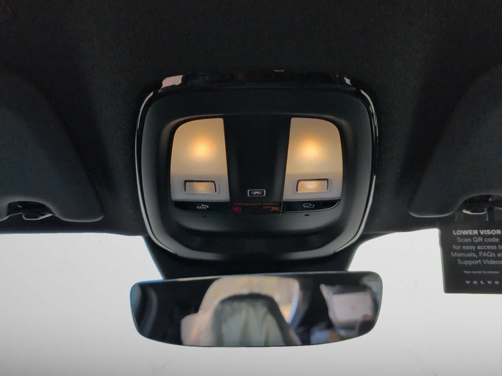 new 2025 Volvo XC40 car, priced at $42,365