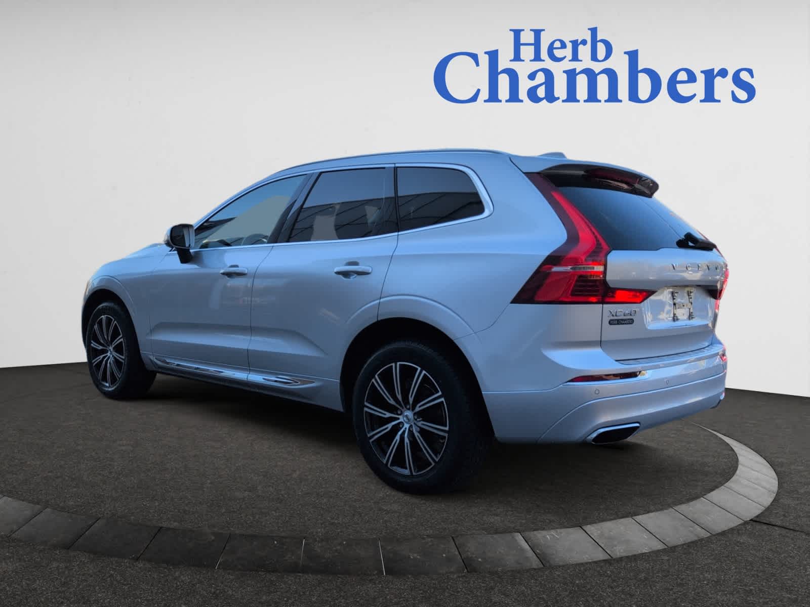 used 2021 Volvo XC60 car, priced at $32,998