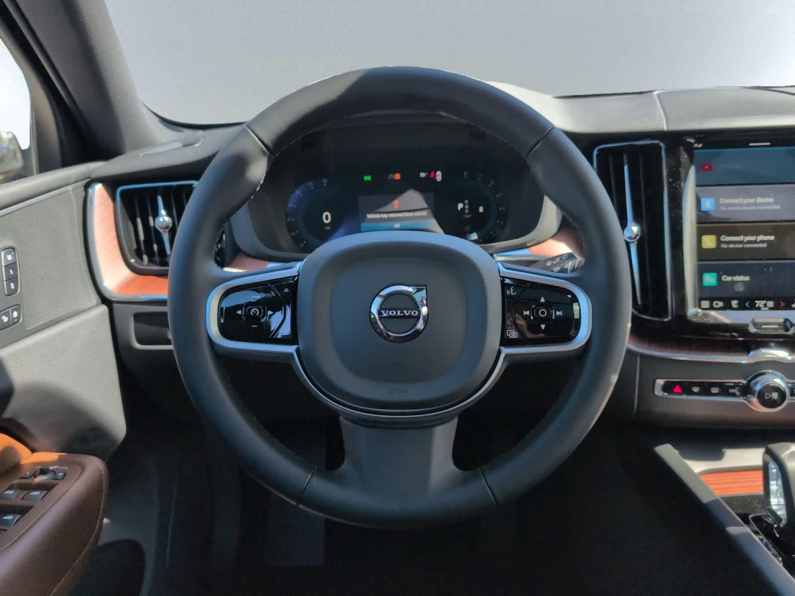 new 2025 Volvo XC60 car, priced at $54,545