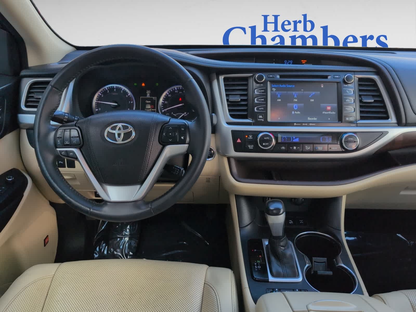 used 2016 Toyota Highlander car, priced at $21,998