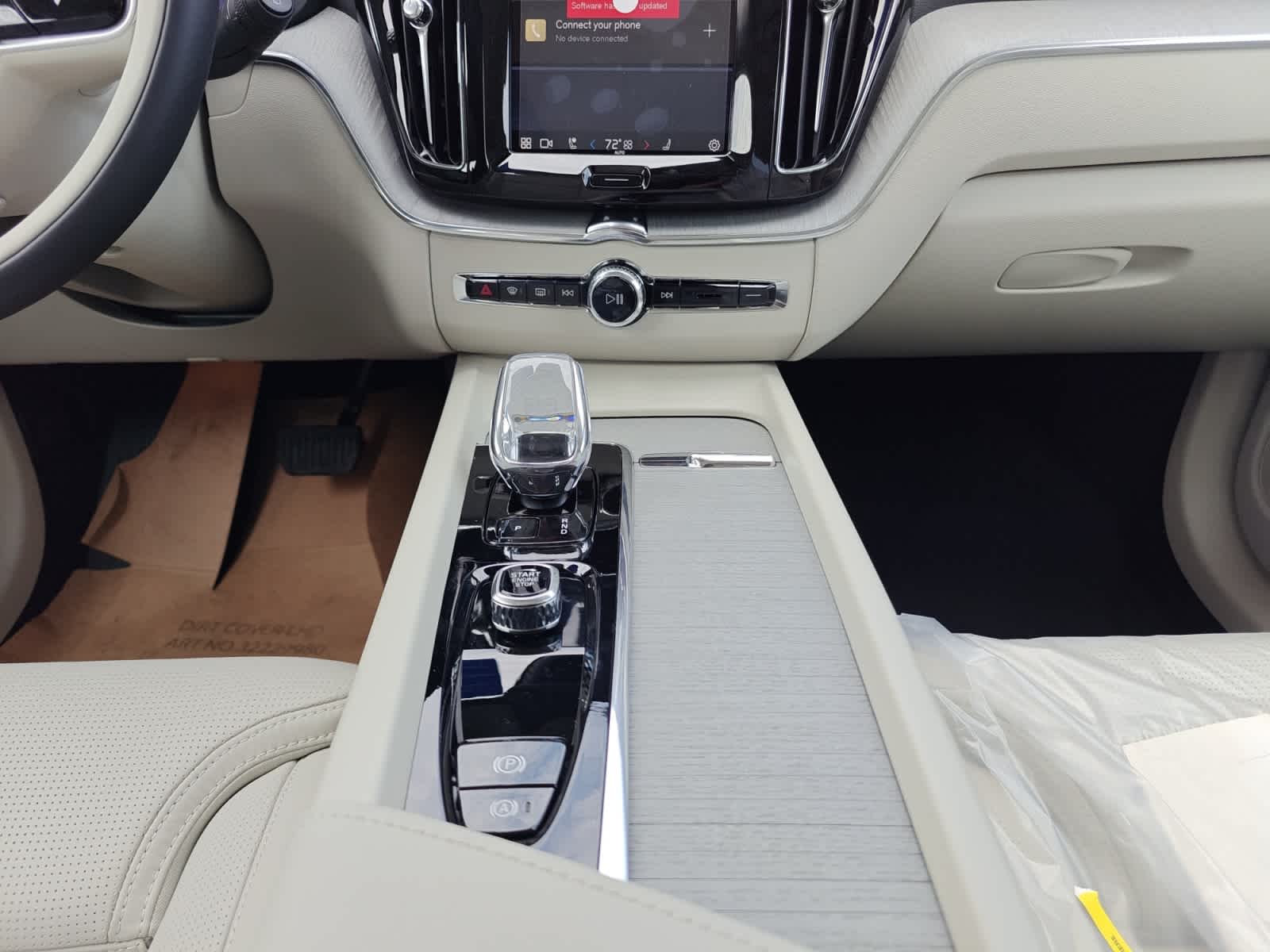 new 2025 Volvo XC60 II car, priced at $71,875