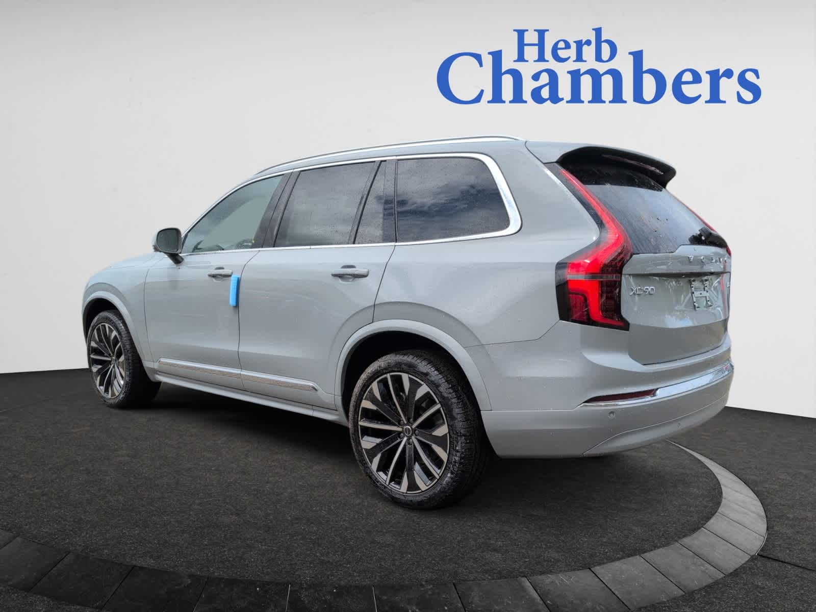 new 2025 Volvo XC90 car, priced at $60,545