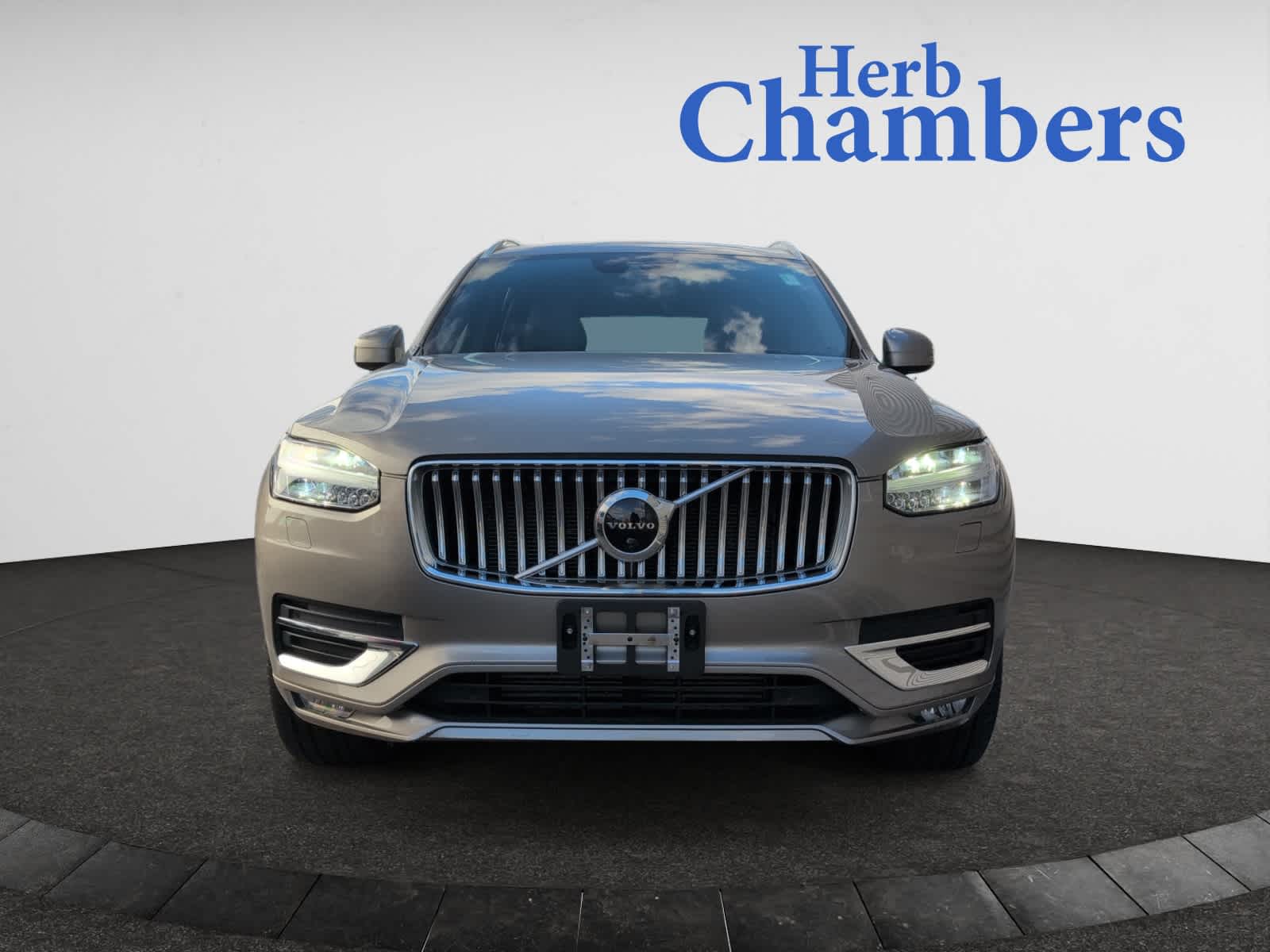 used 2021 Volvo XC90 car, priced at $34,998