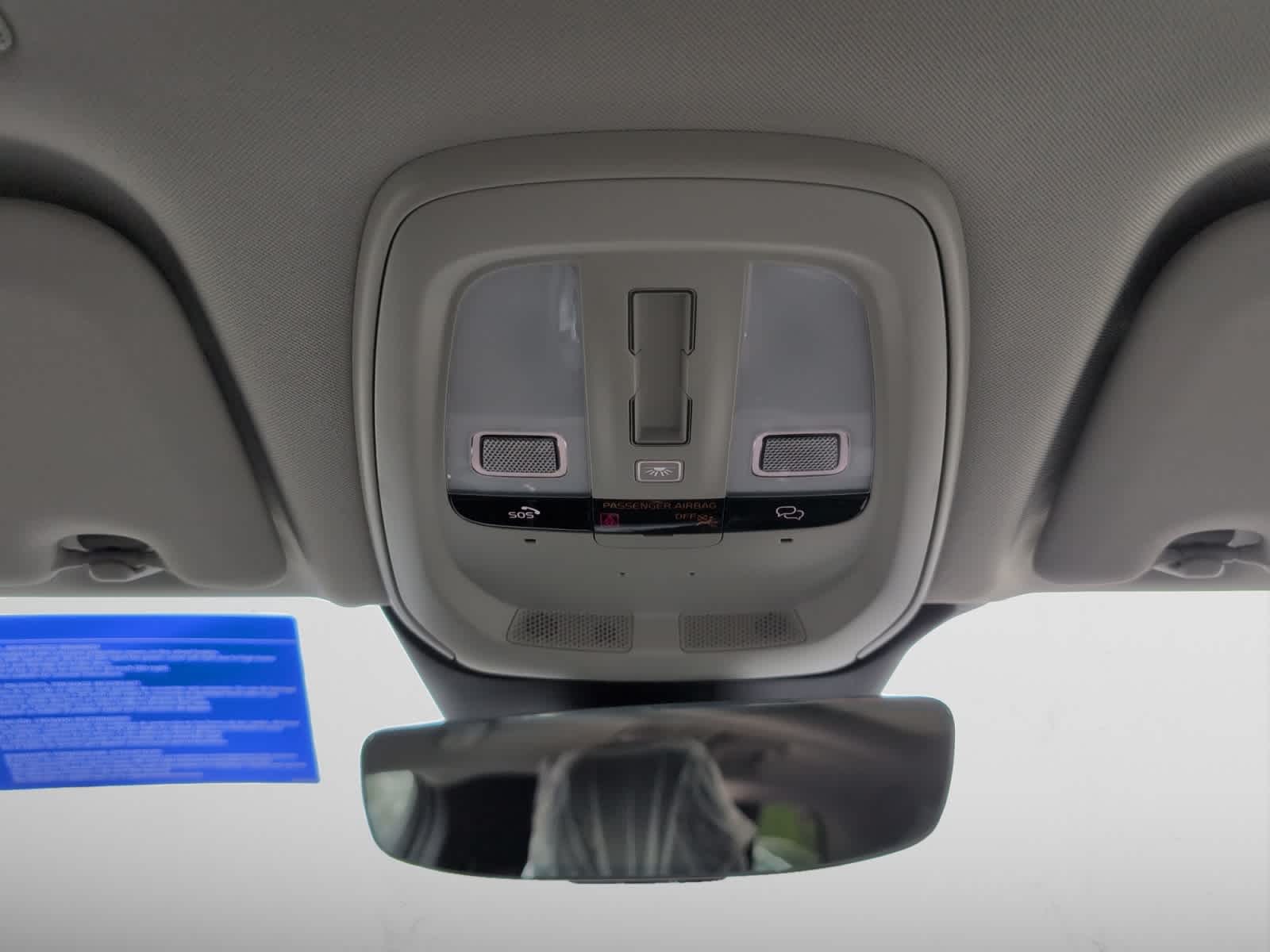 new 2025 Volvo XC60 car, priced at $61,400