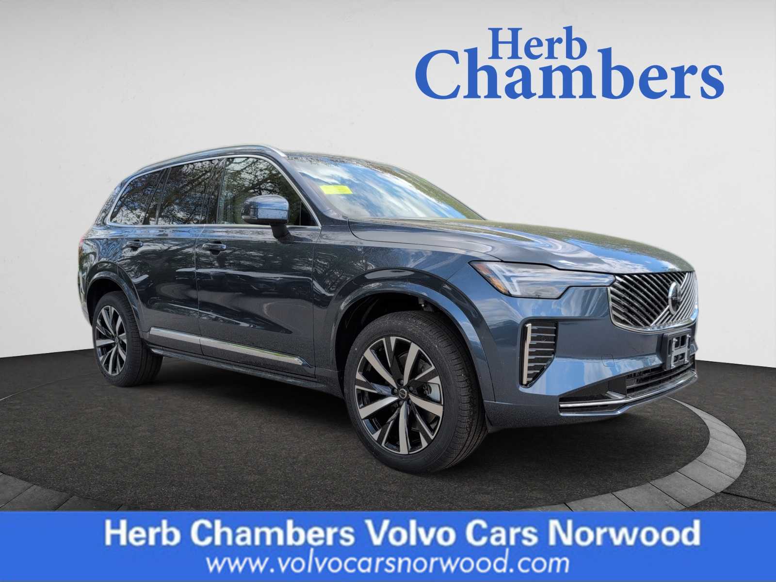 new 2025 Volvo XC90 car, priced at $59,745