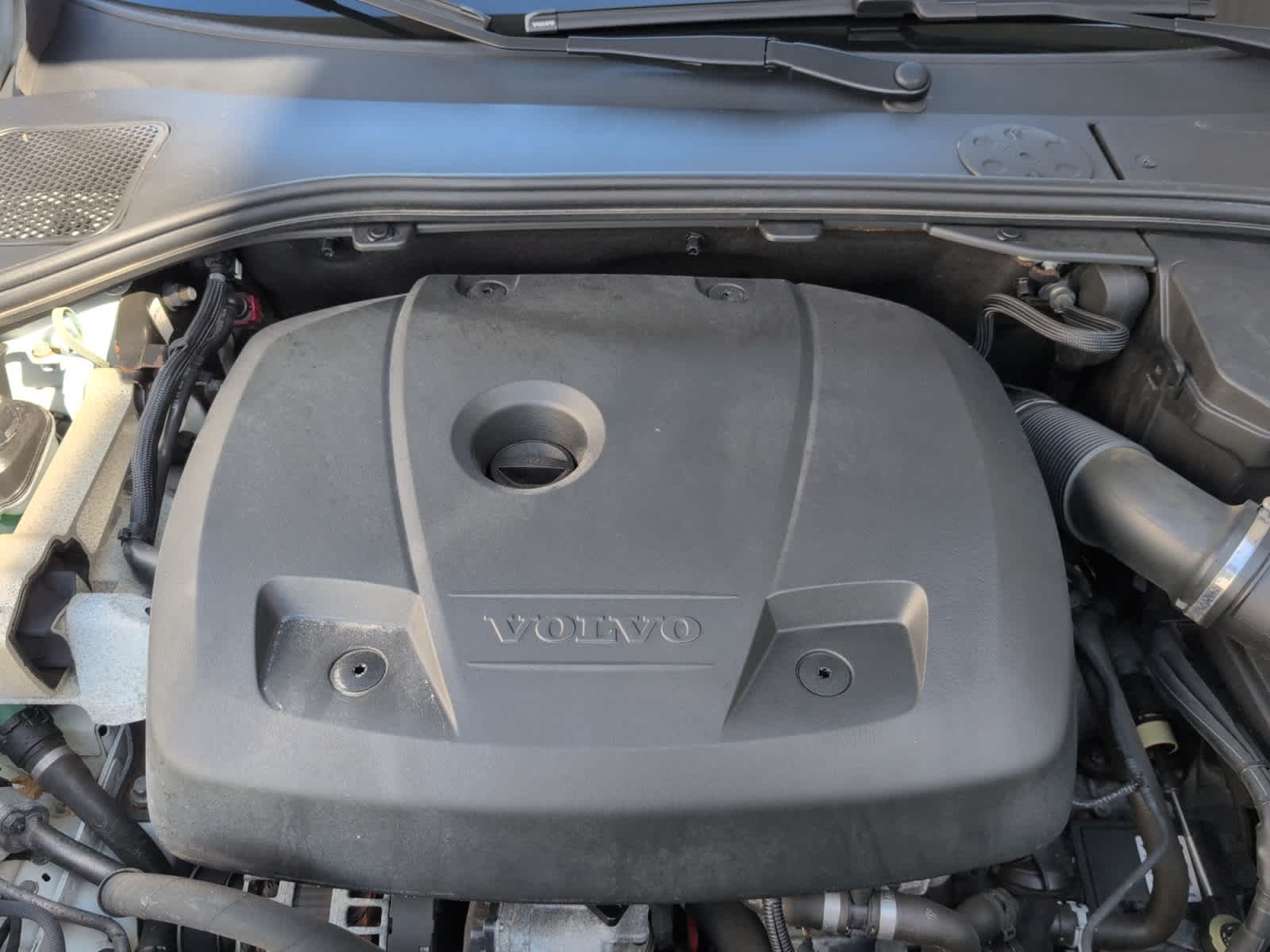 used 2017 Volvo V60 Cross Country car, priced at $19,998