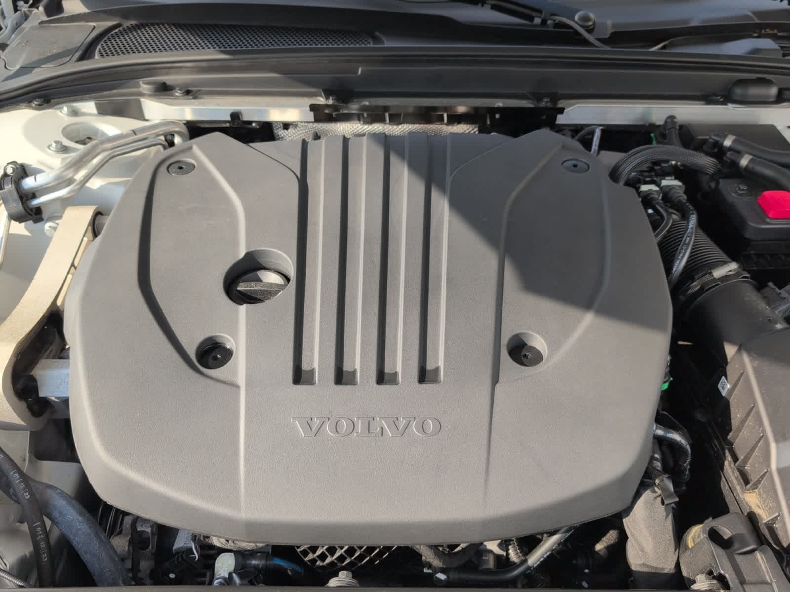 new 2024 Volvo S60 car, priced at $51,925