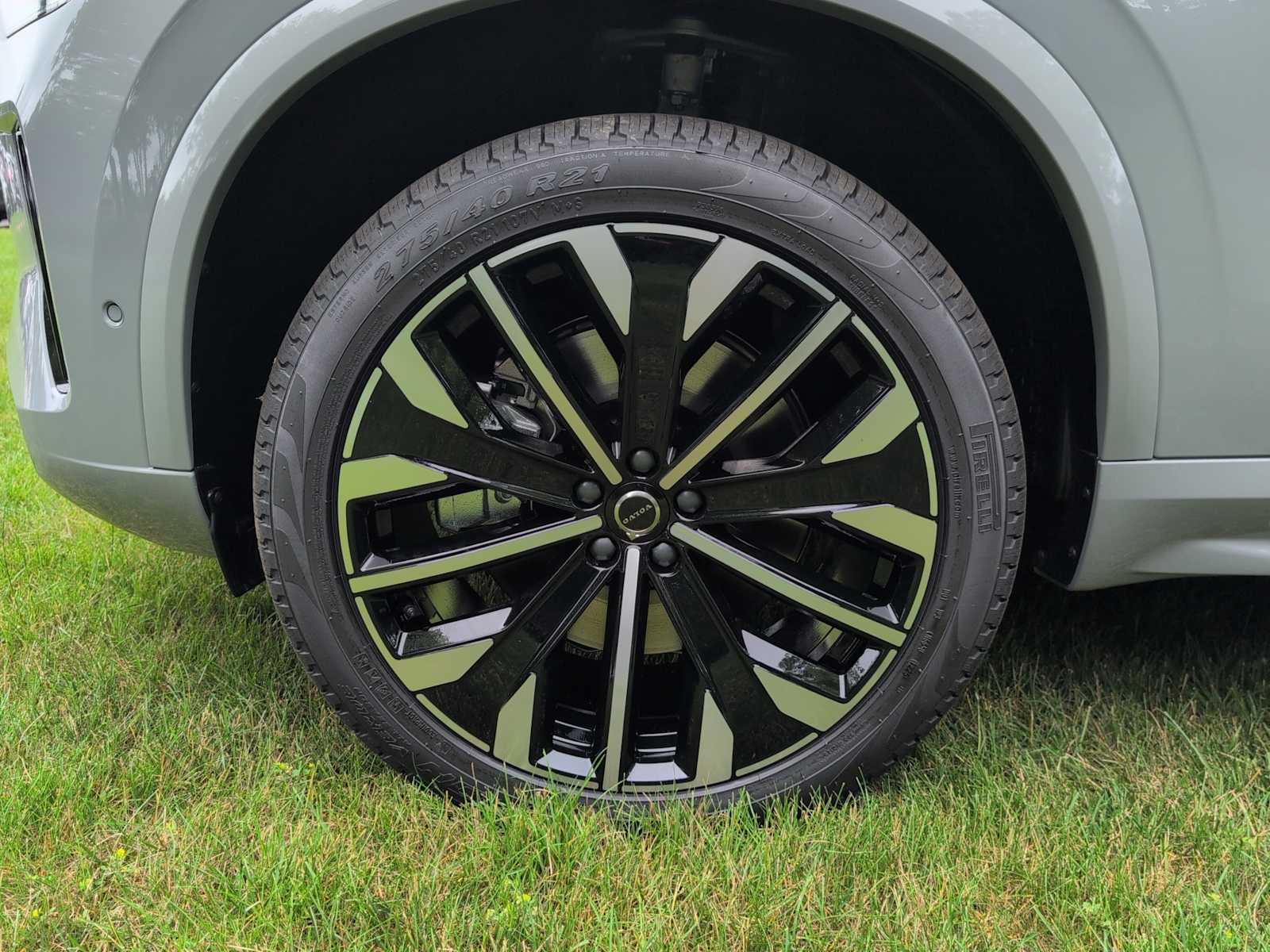 new 2026 Volvo XC90 car, priced at $85,705