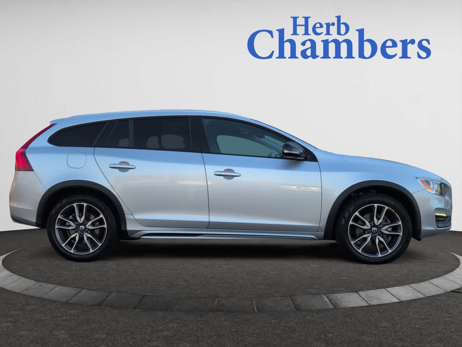 used 2016 Volvo V60 Cross Country car, priced at $17,998