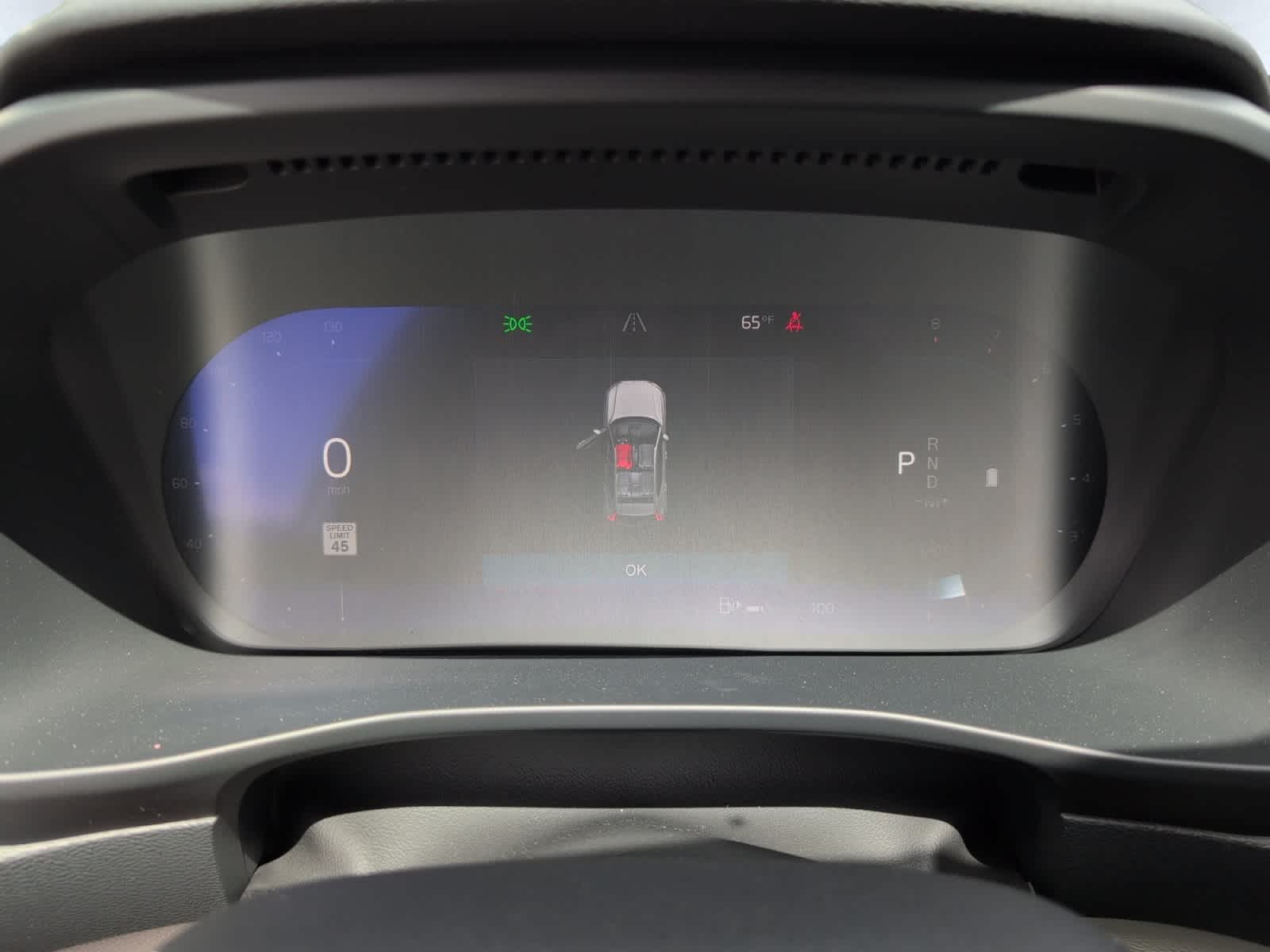 new 2025 Volvo XC40 car, priced at $49,810