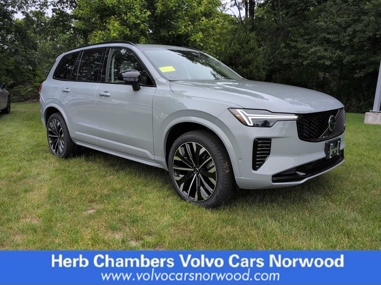 new 2026 Volvo XC90 car, priced at $85,705