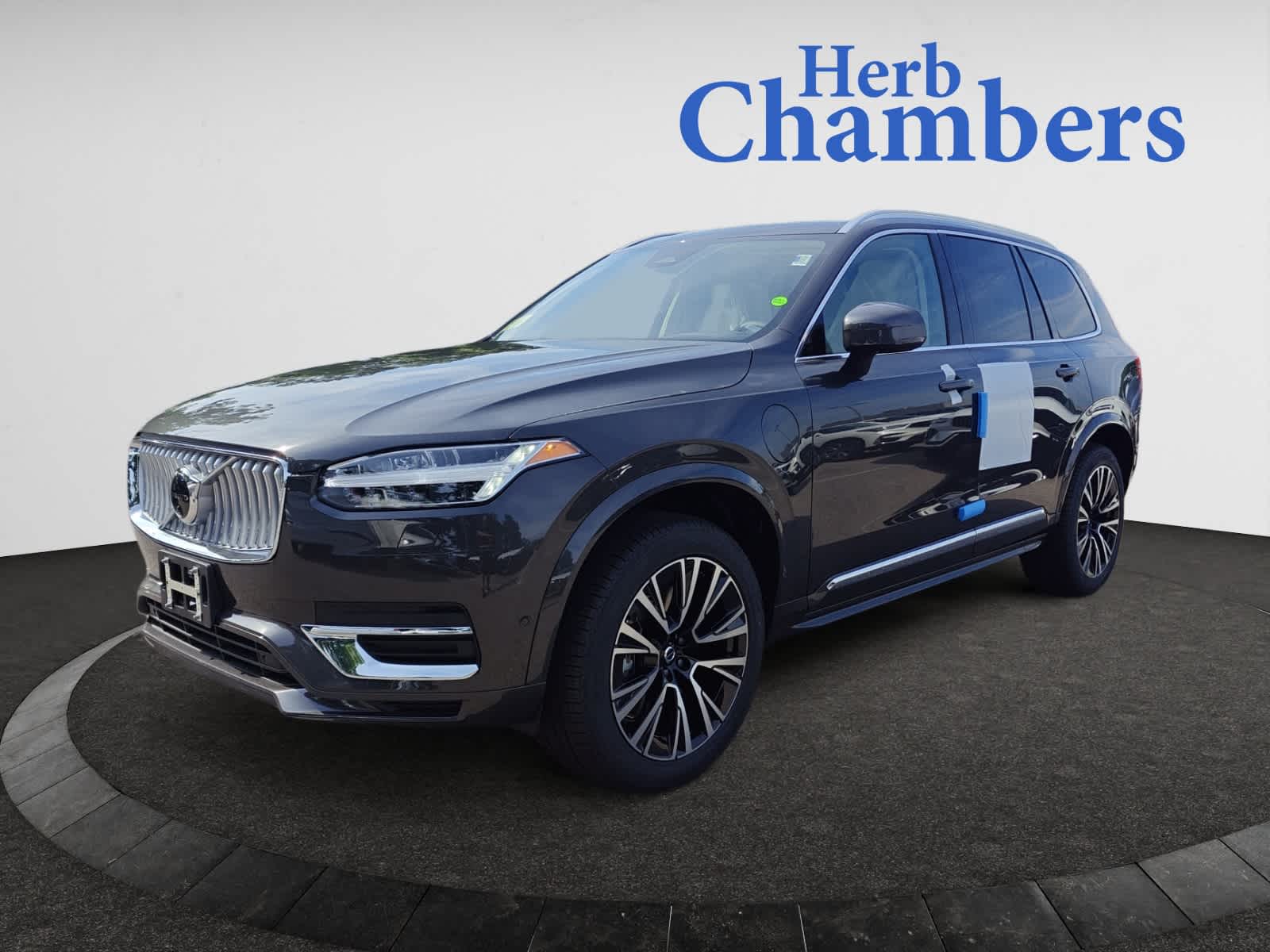 new 2025 Volvo XC90 II car, priced at $76,375