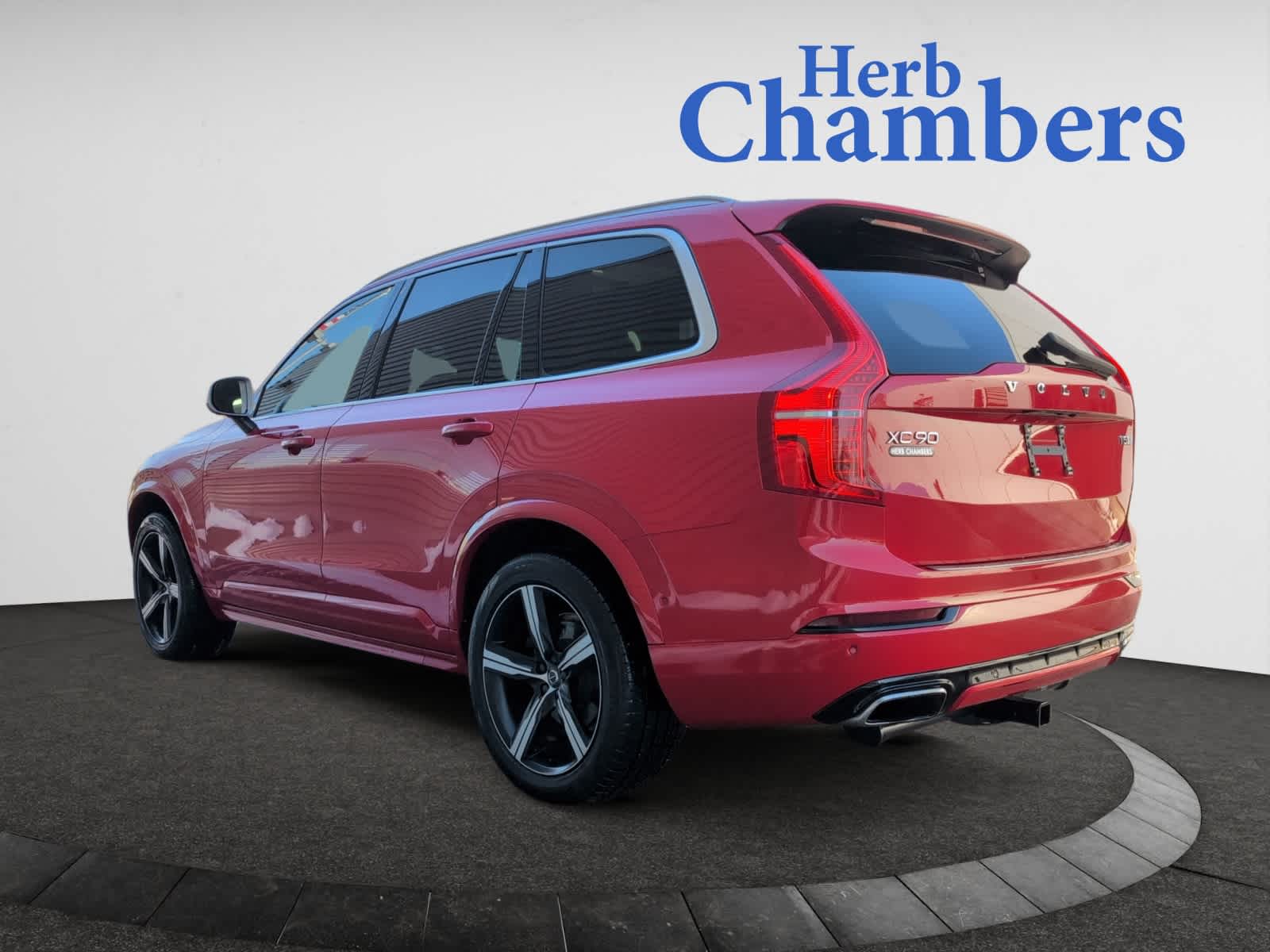 used 2019 Volvo XC90 car, priced at $27,998