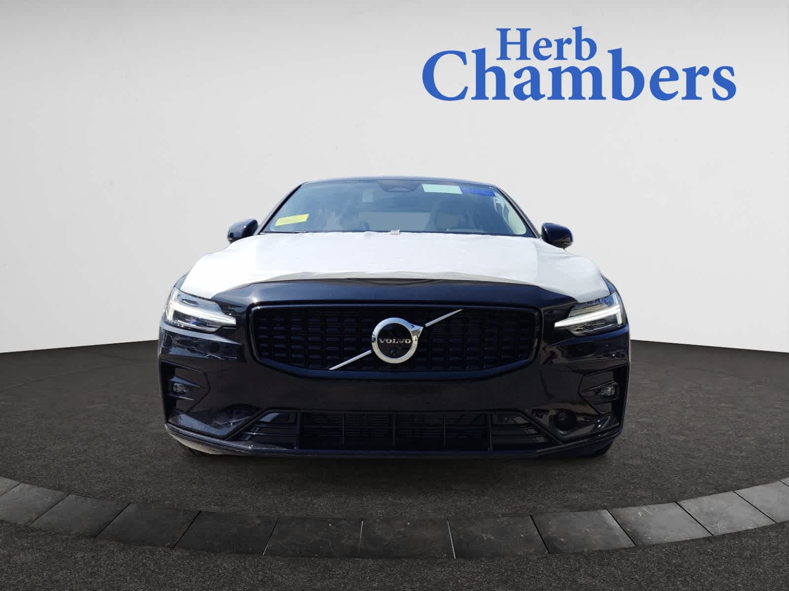 new 2024 Volvo S60 car, priced at $49,575