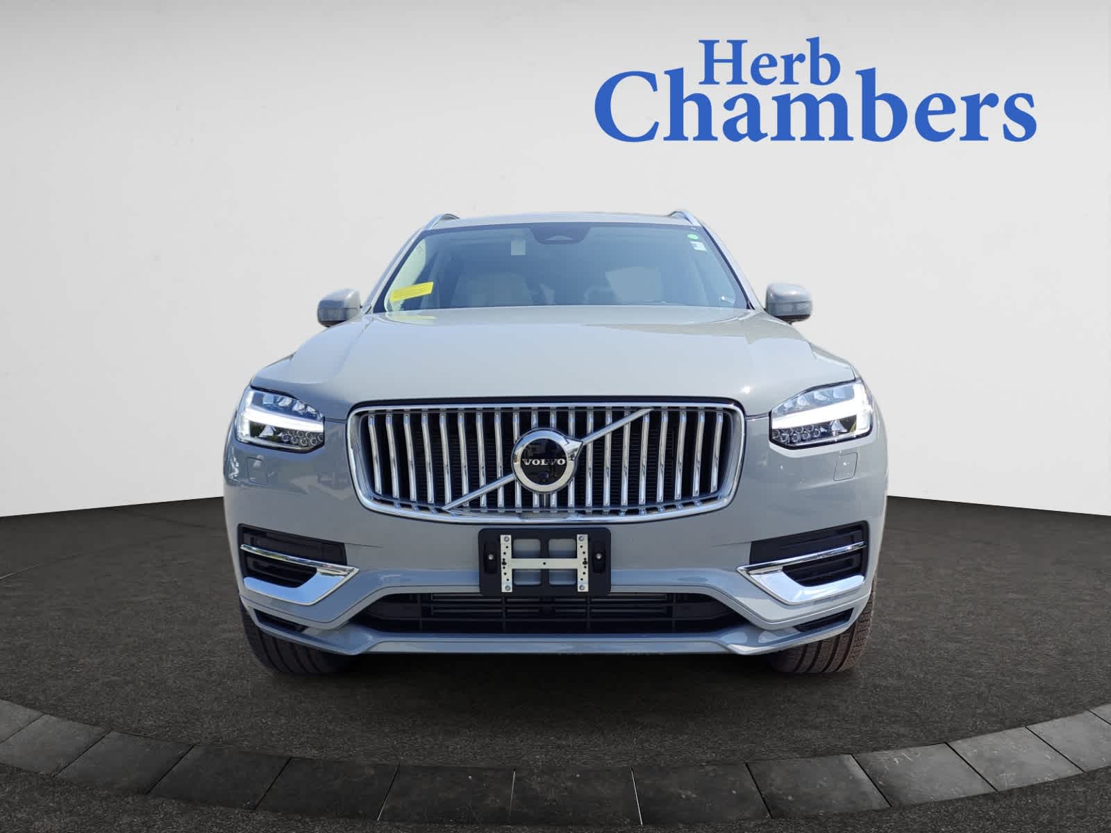 new 2025 Volvo XC90 plug-in hybrid car, priced at $75,965