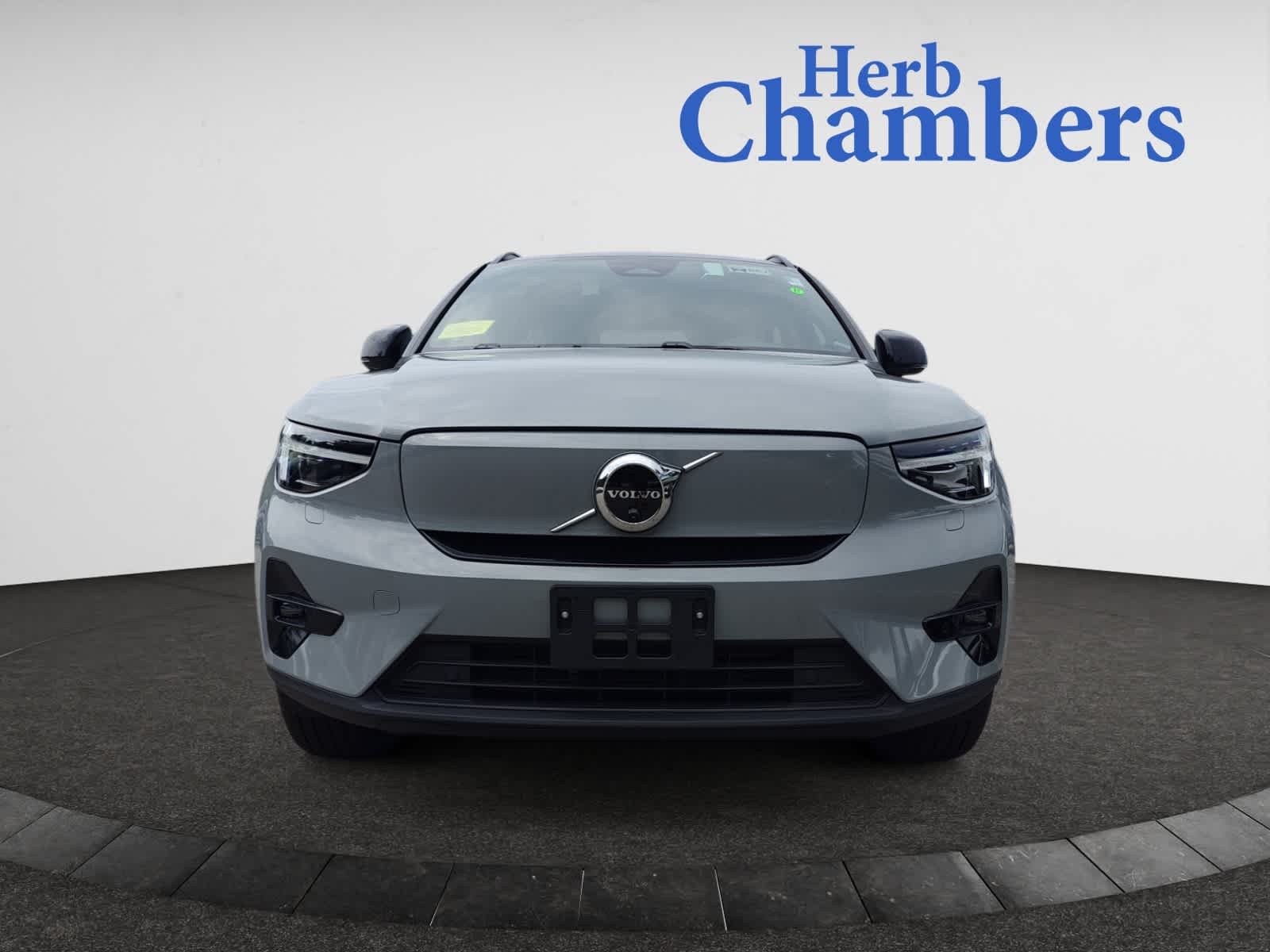 new 2024 Volvo XC40 Recharge Pure Electric car, priced at $61,025