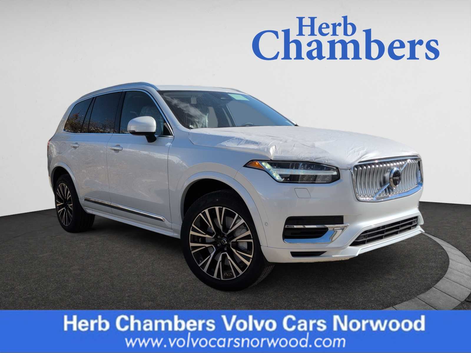 new 2025 Volvo XC90 plug-in hybrid car, priced at $76,875