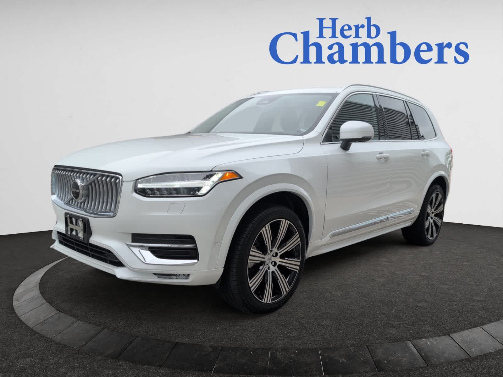 new 2024 Volvo XC90 car, priced at $71,395
