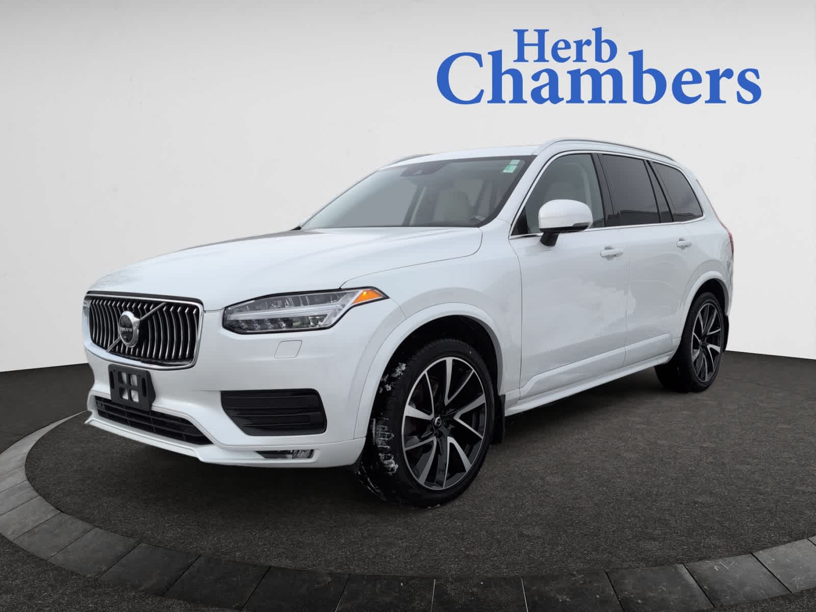 used 2022 Volvo XC90 car, priced at $43,998