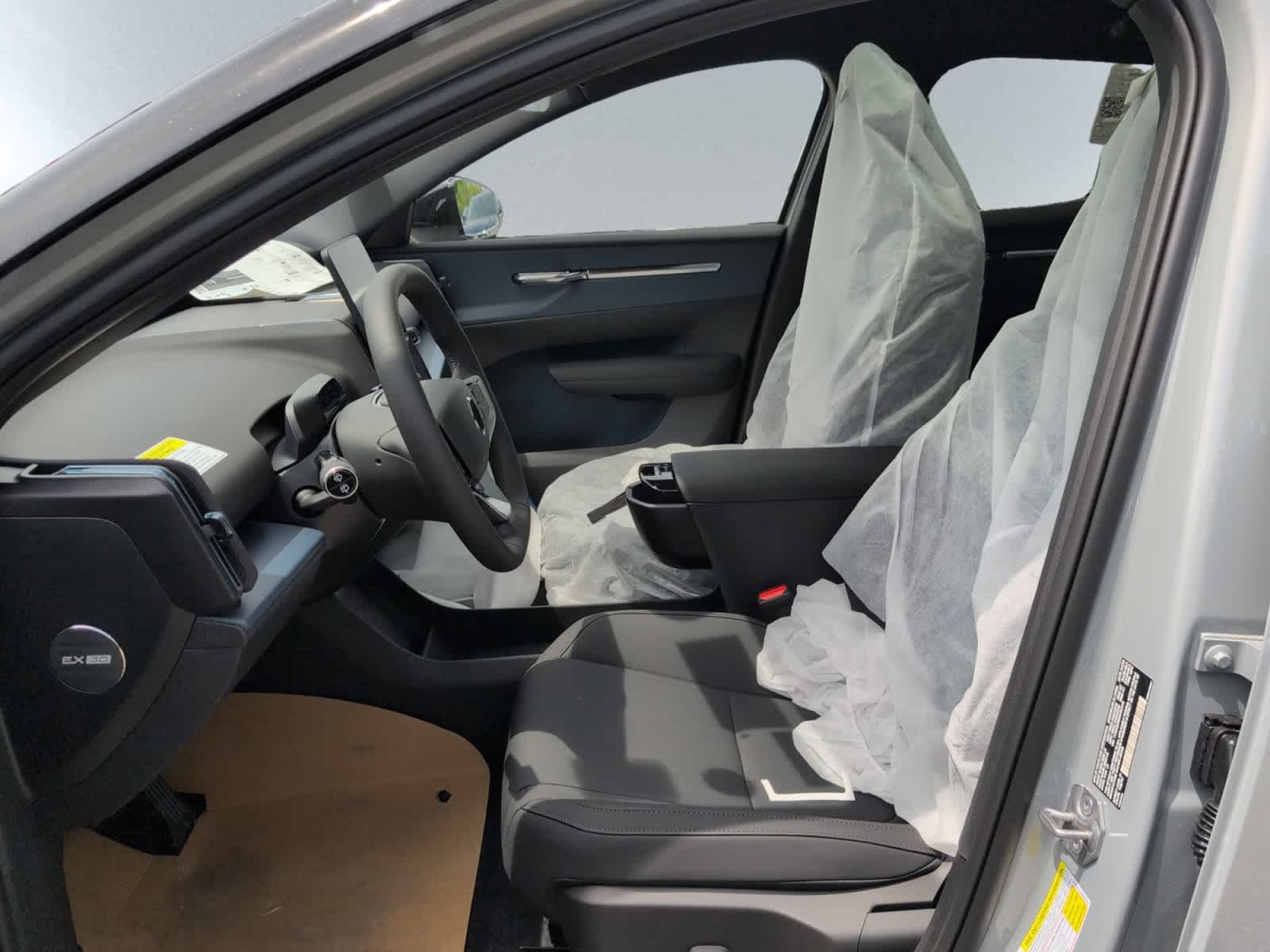 new 2025 Volvo EX30 car, priced at $47,625
