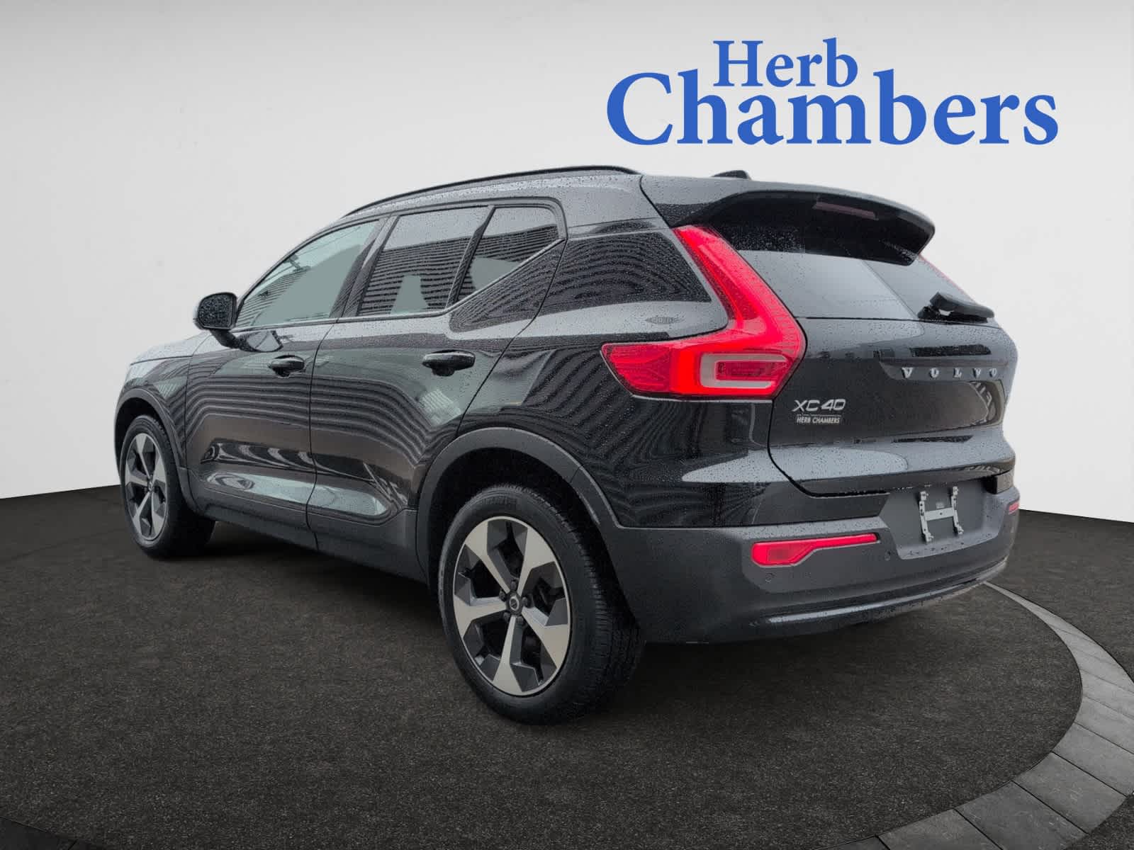 used 2023 Volvo XC40 car, priced at $37,998