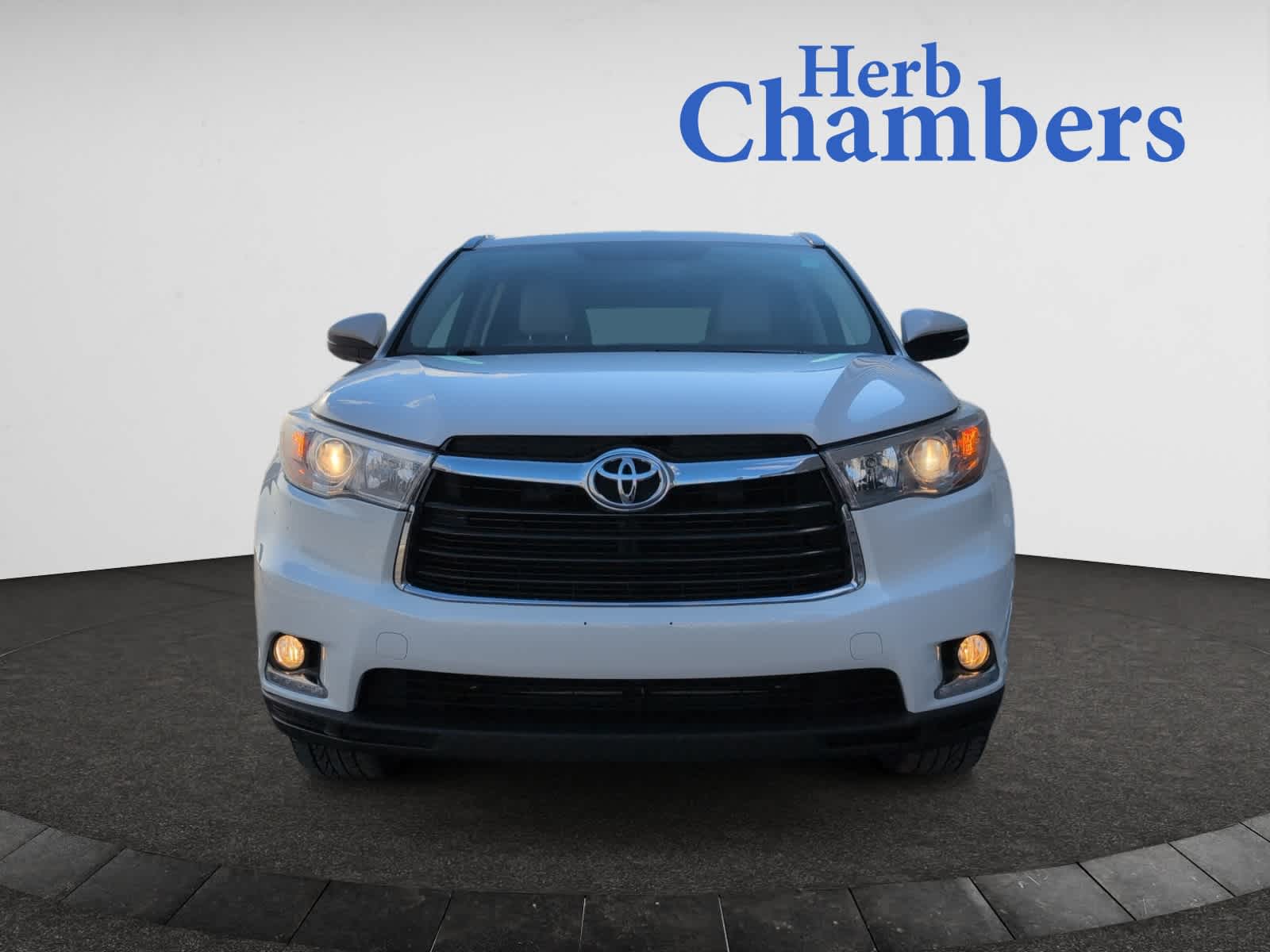 used 2016 Toyota Highlander car, priced at $21,998