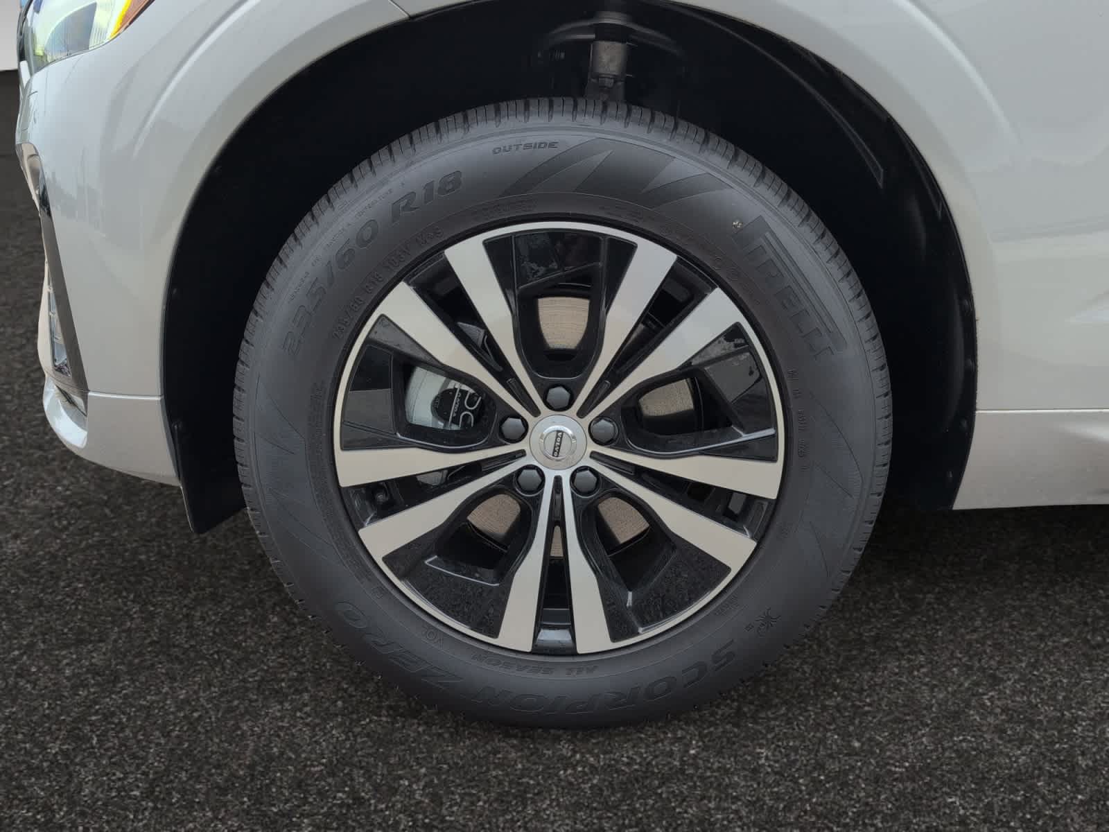 new 2025 Volvo XC60 car, priced at $50,300