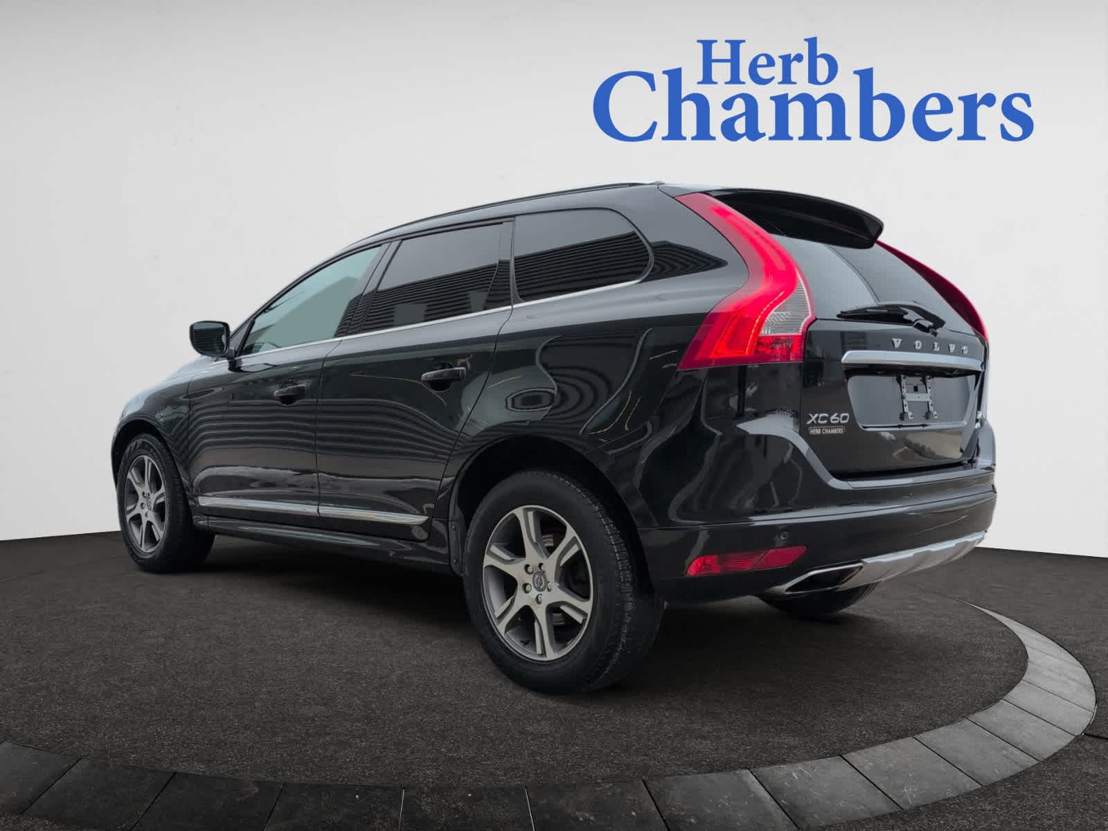 used 2015 Volvo XC60 car, priced at $11,998