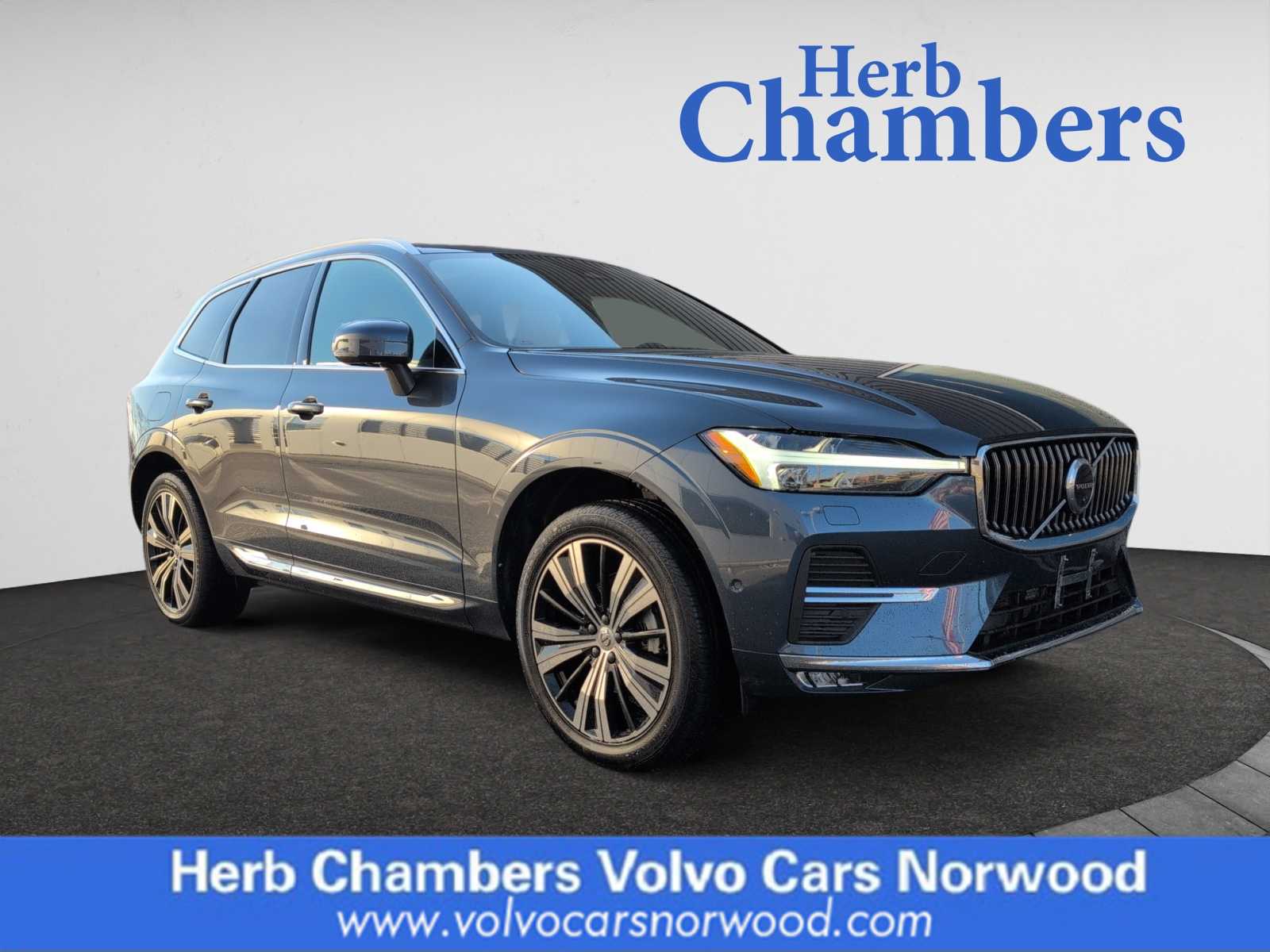 used 2022 Volvo XC60 car, priced at $36,998