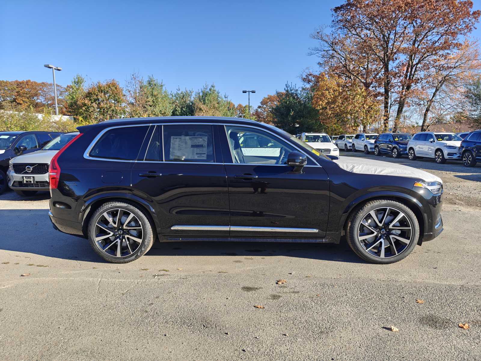 new 2024 Volvo XC90 car, priced at $79,015