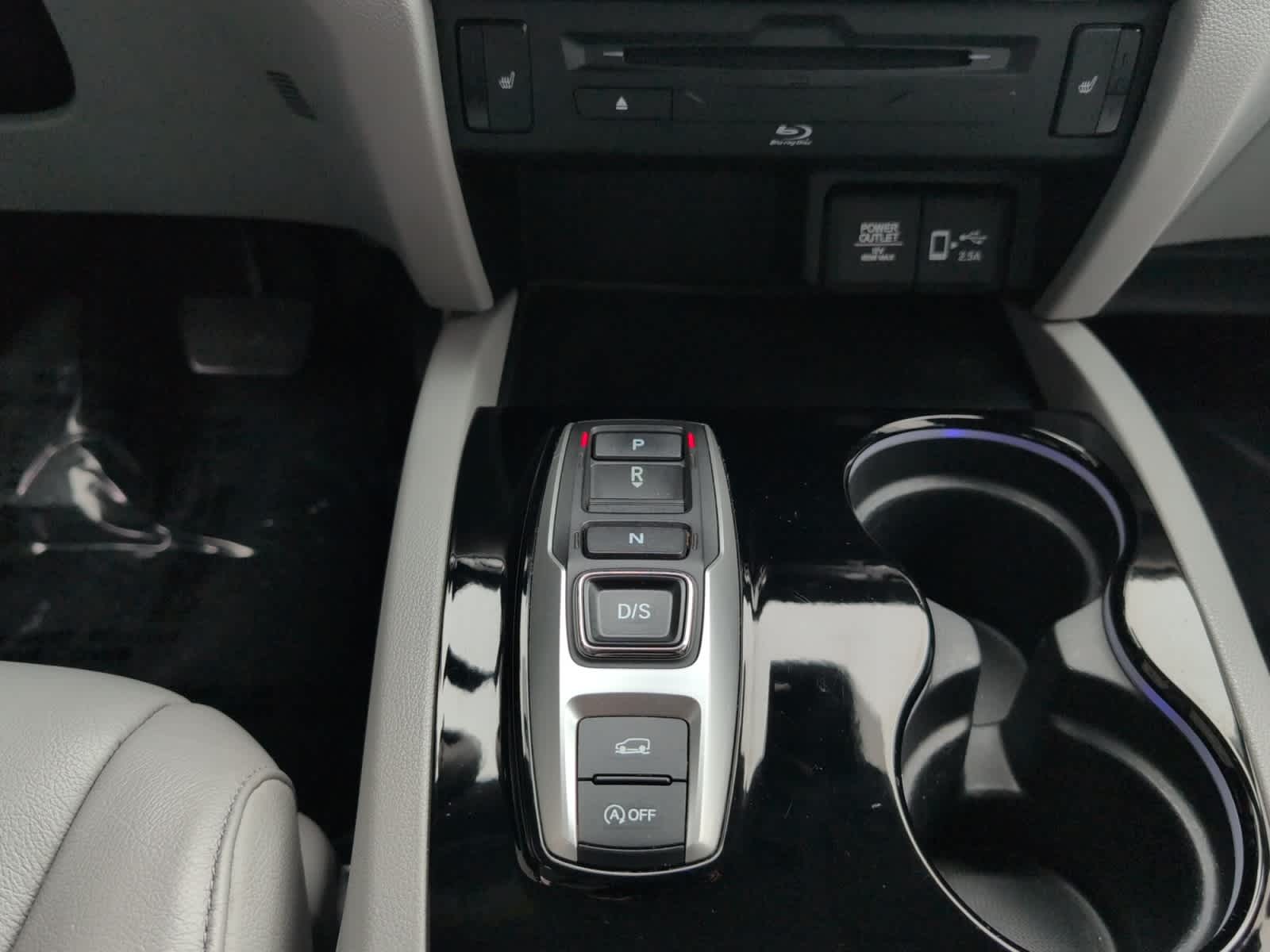 used 2021 Honda Pilot car, priced at $31,998