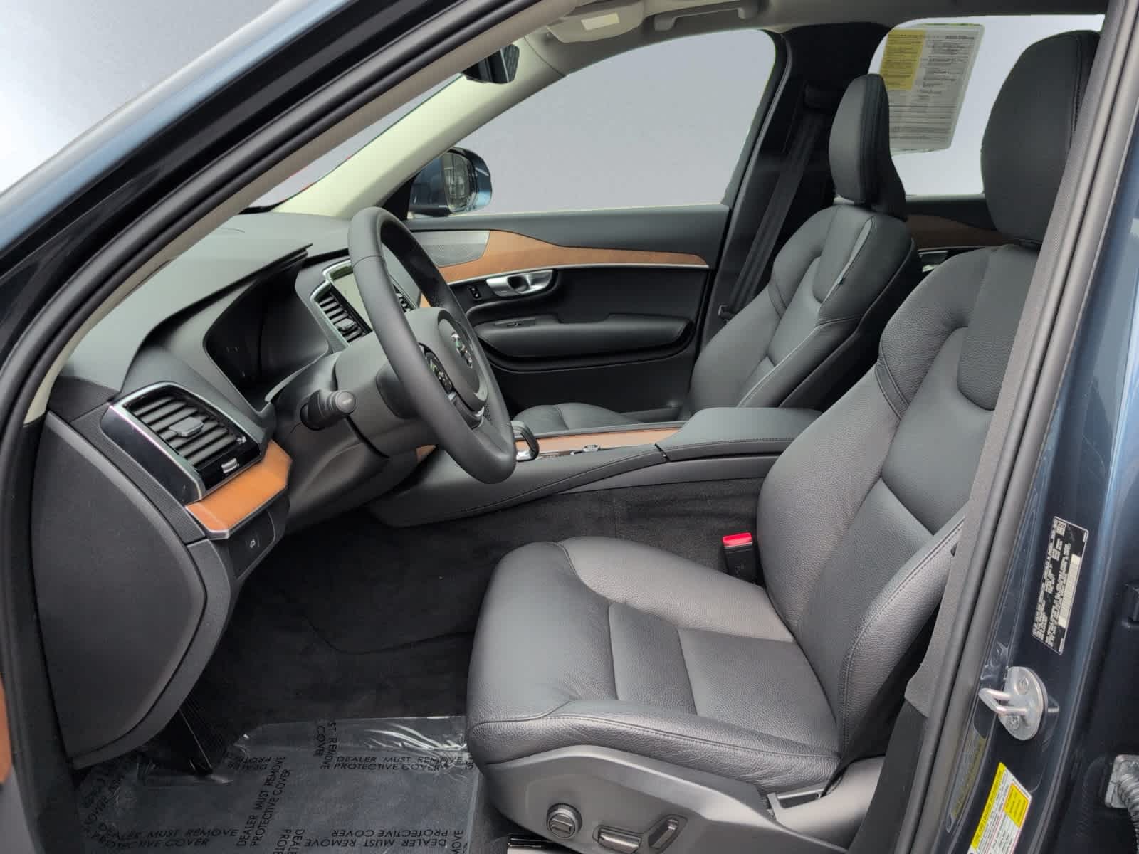 used 2024 Volvo XC90 car, priced at $53,998