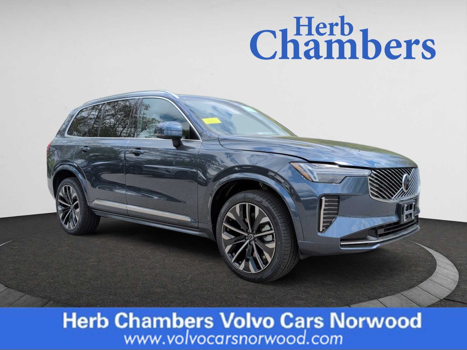 new 2025 Volvo XC90 car, priced at $60,545