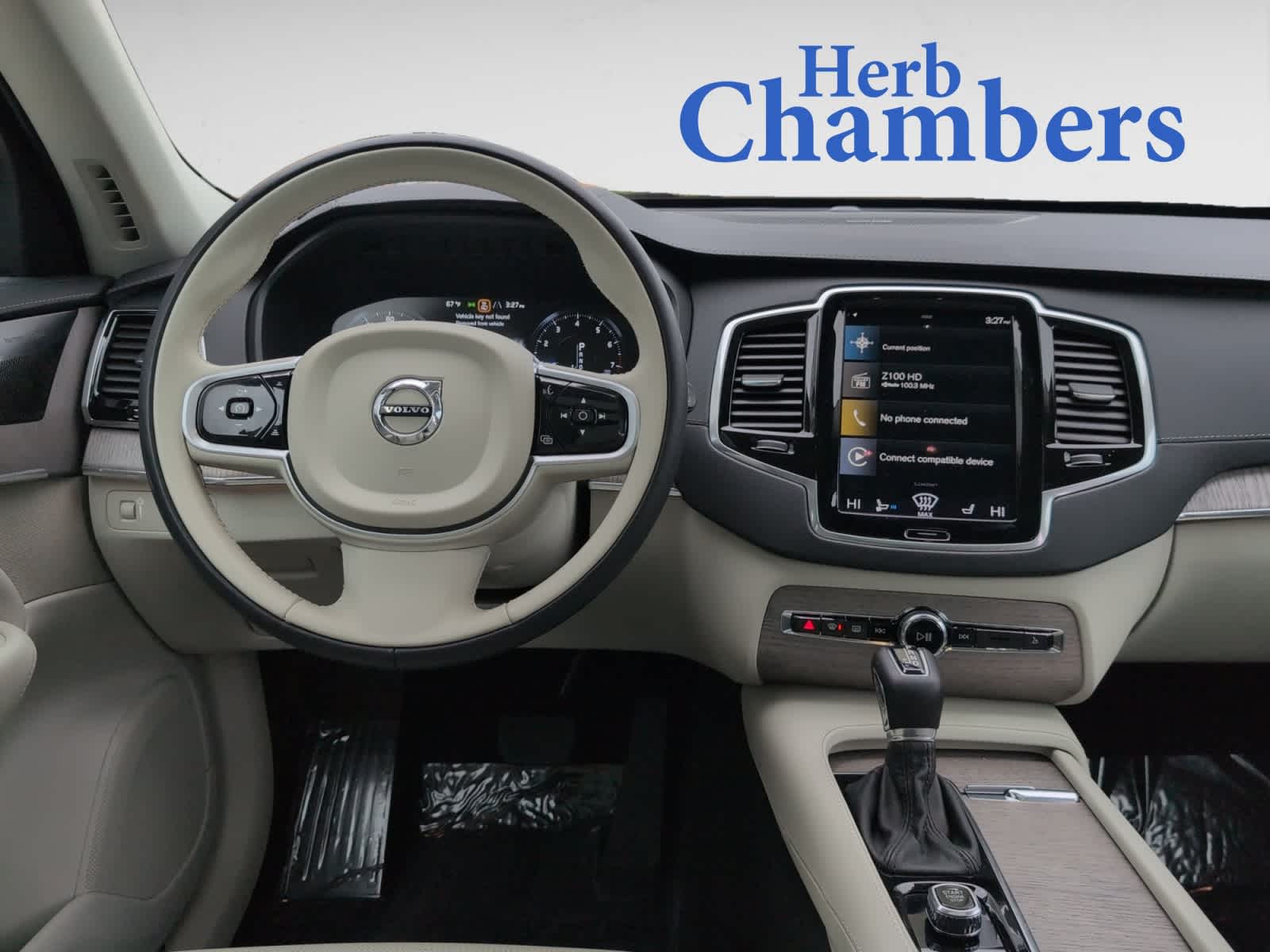 used 2022 Volvo XC90 car, priced at $46,998
