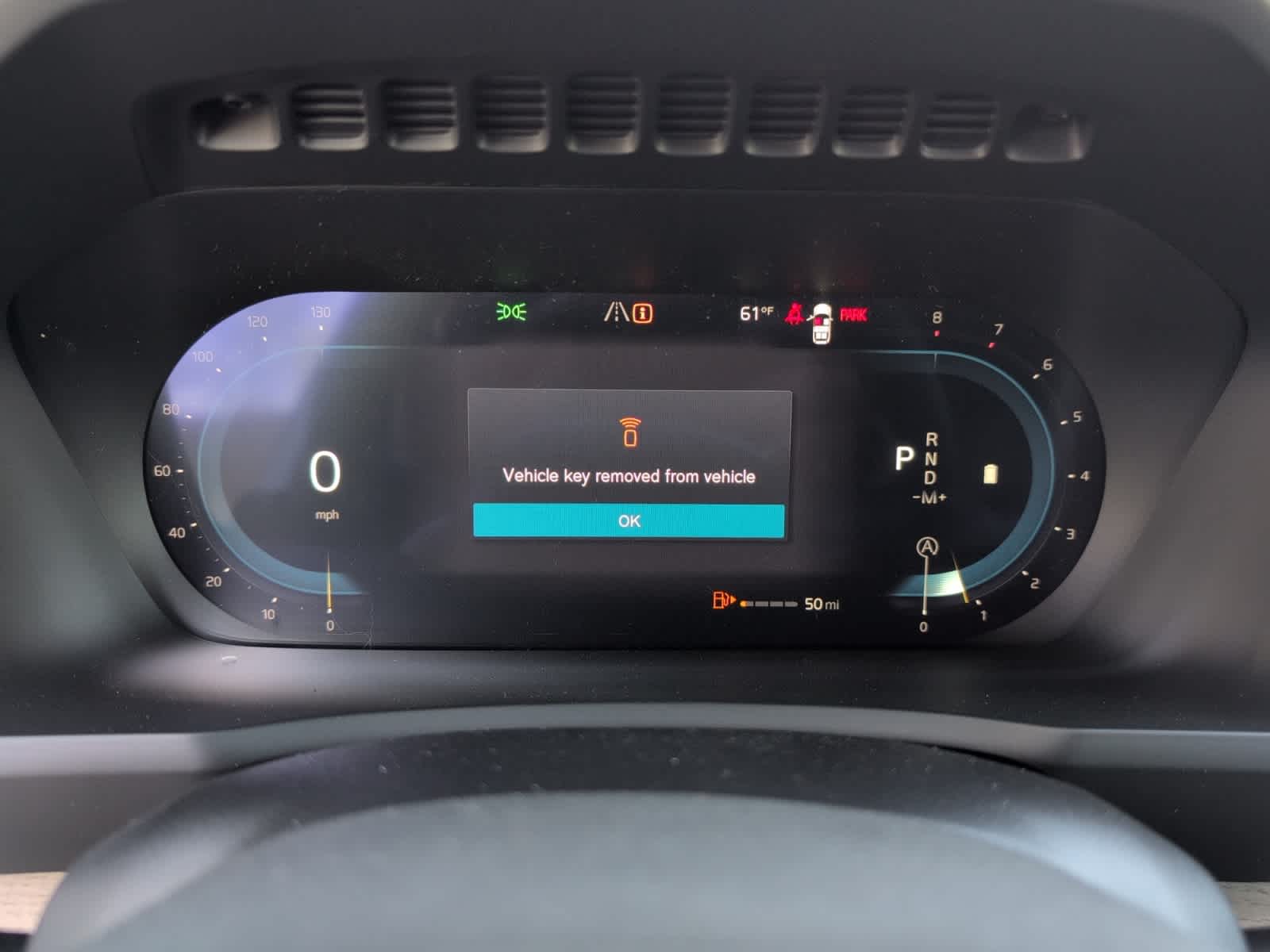 new 2025 Volvo XC90 car, priced at $60,545