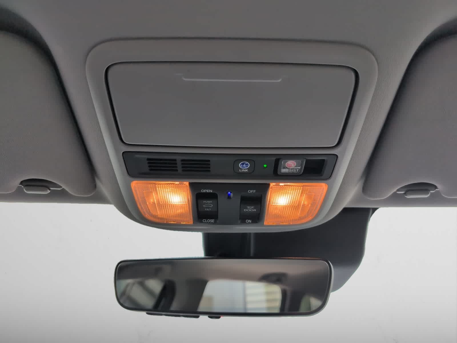 used 2021 Honda Pilot car, priced at $31,998