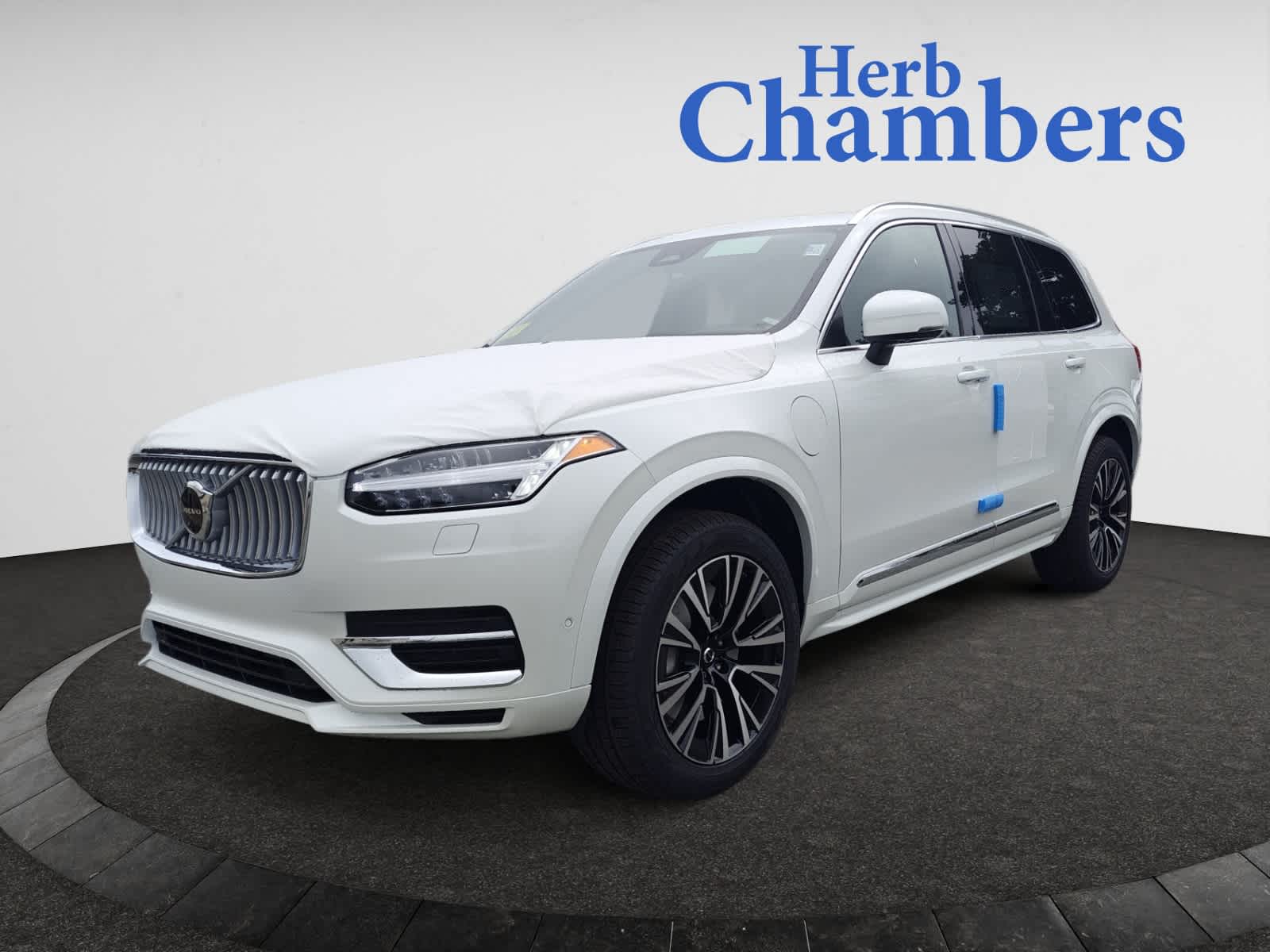 new 2025 Volvo XC90 II car, priced at $76,375