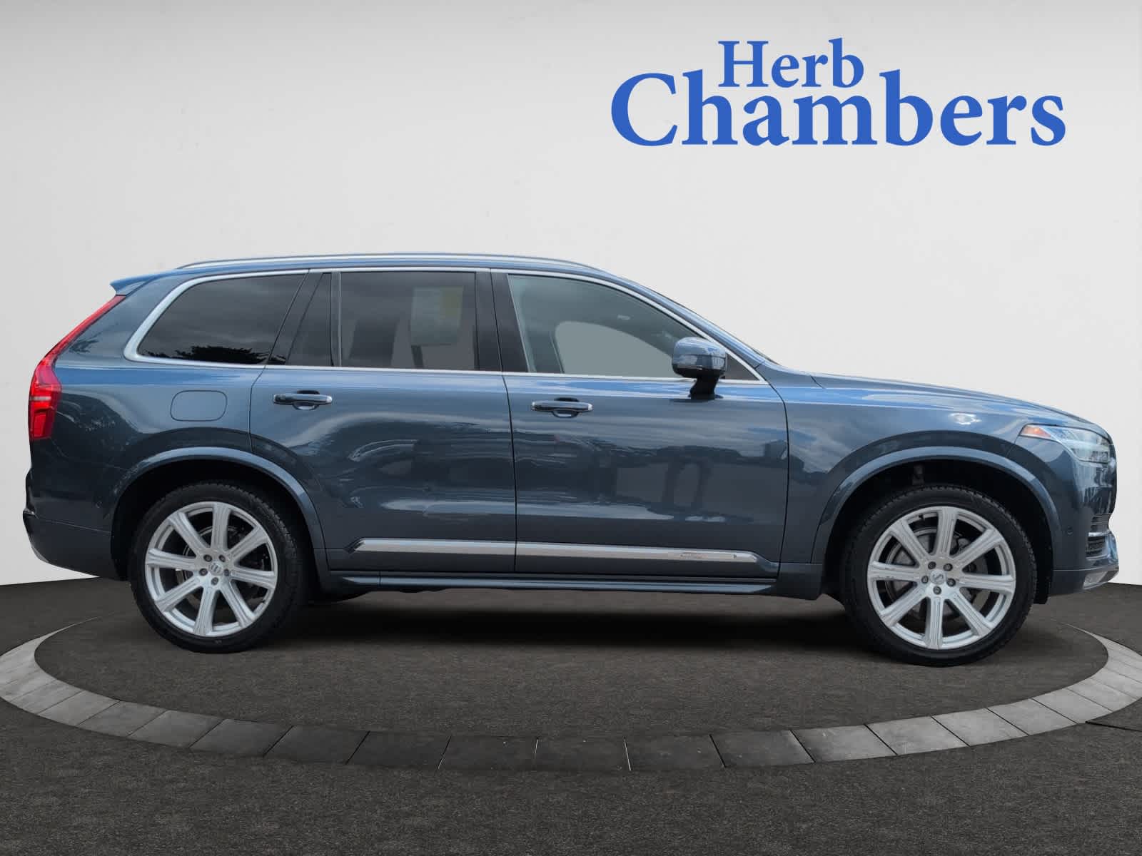 used 2018 Volvo XC90 car, priced at $23,998