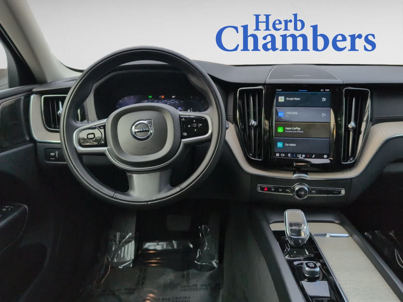 used 2022 Volvo XC60 car, priced at $40,998