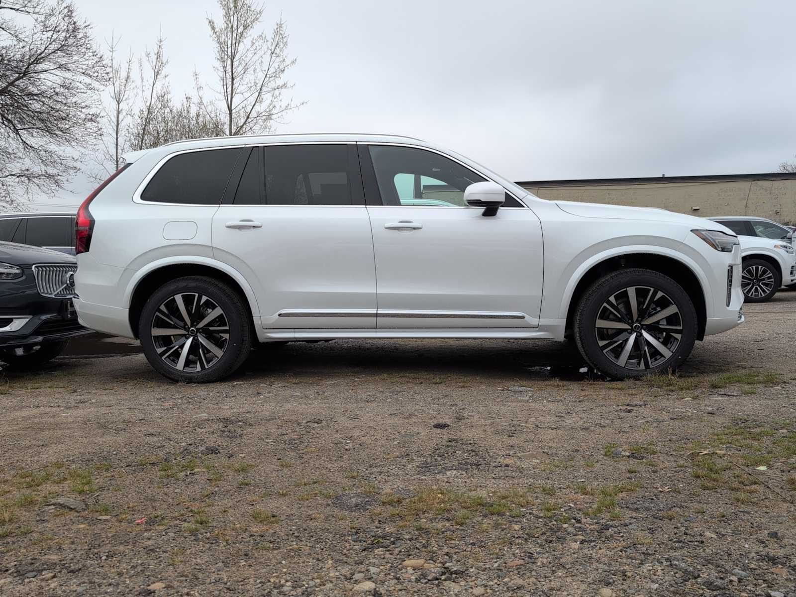 new 2025 Volvo XC90 car, priced at $59,745