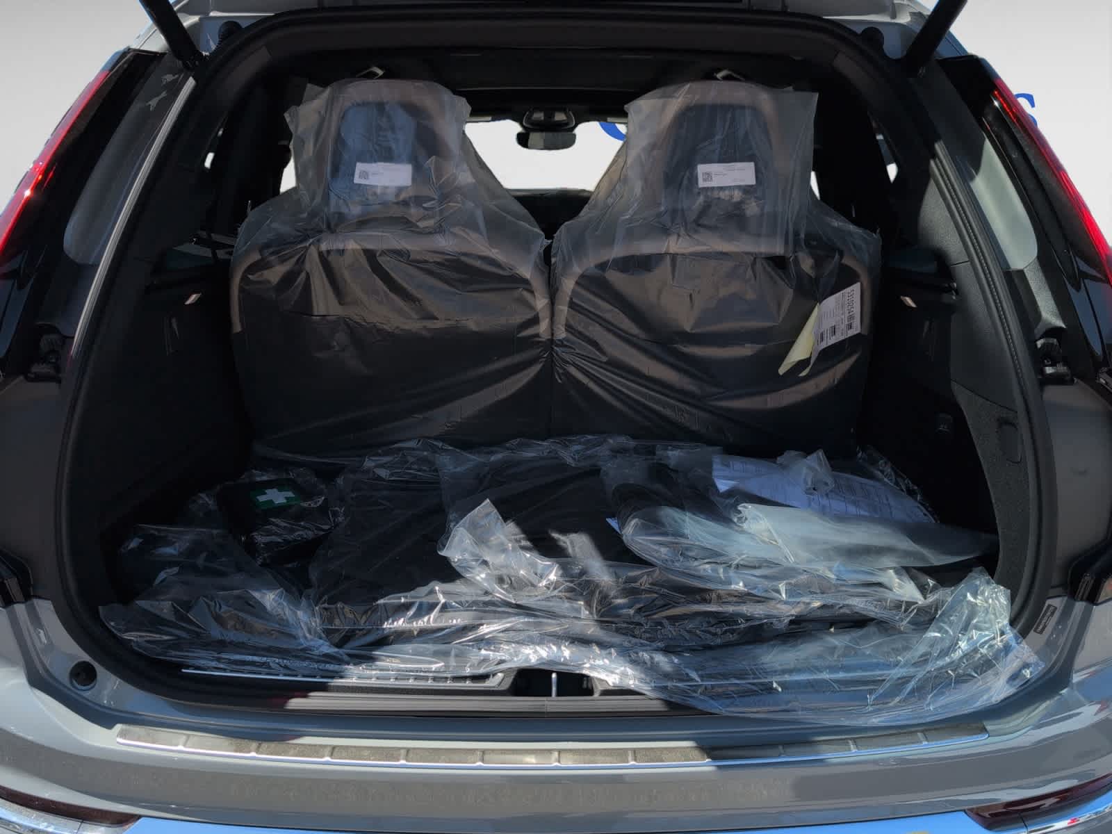 new 2025 Volvo XC90 car, priced at $69,155