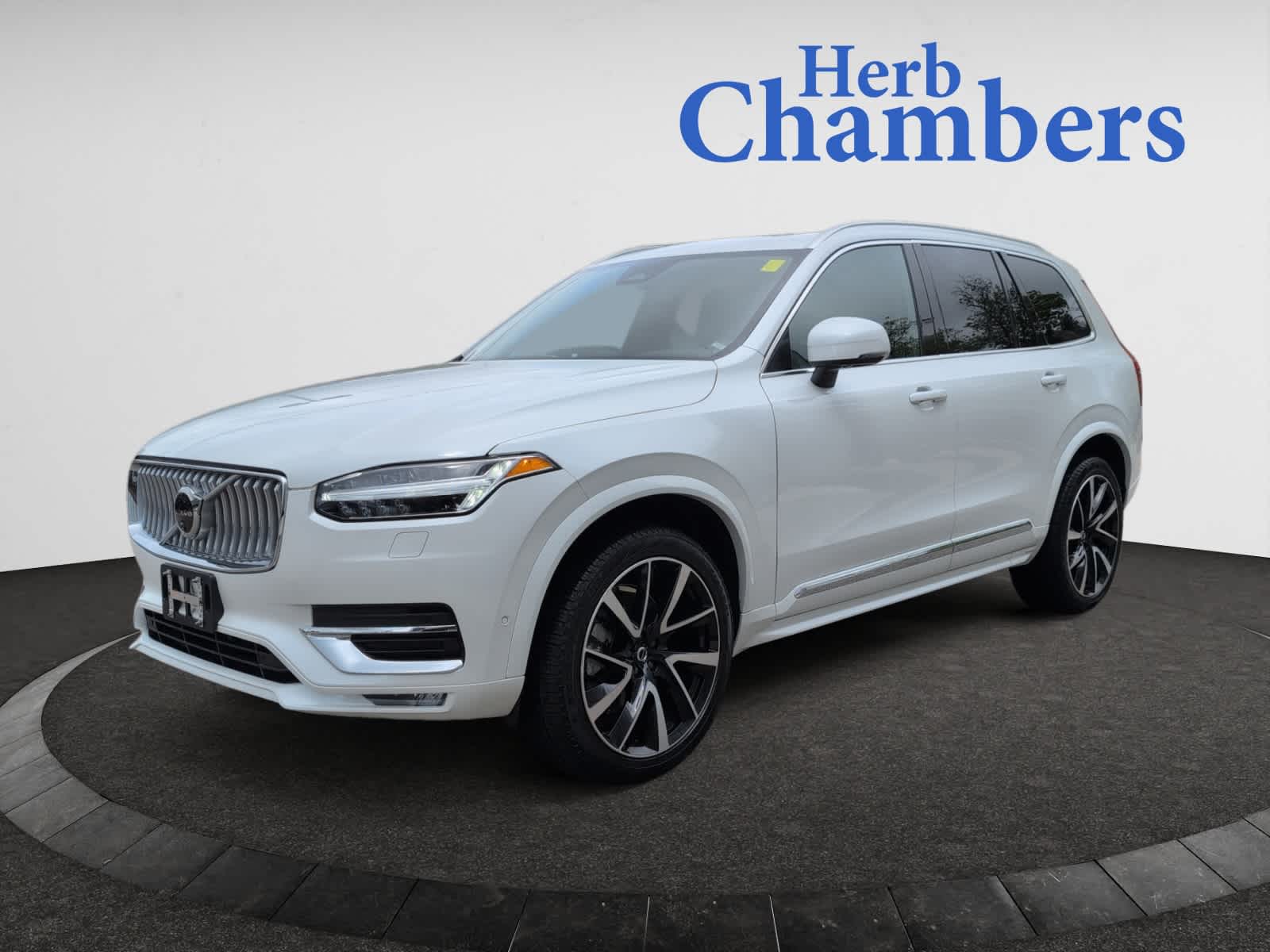 new 2024 Volvo XC90 car, priced at $55,998