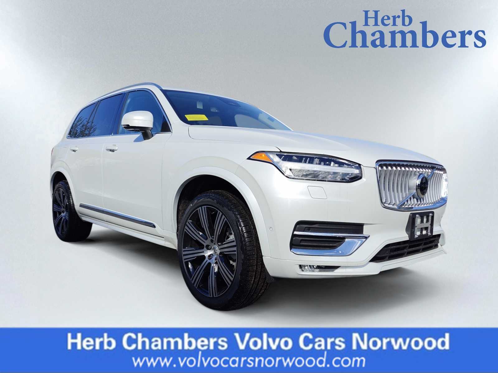 new 2024 Volvo XC90 car, priced at $71,395