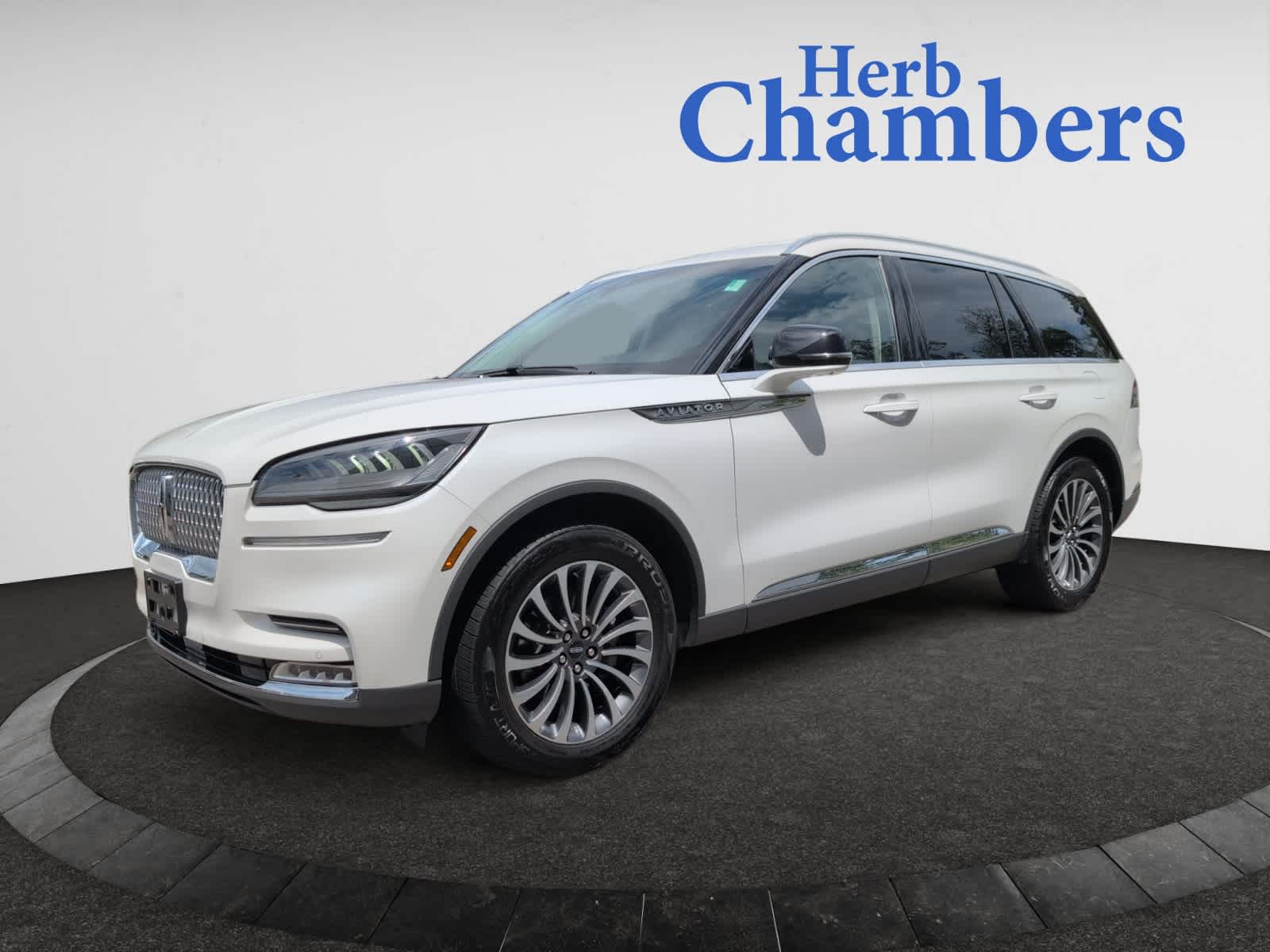 used 2020 Lincoln Aviator car, priced at $33,998