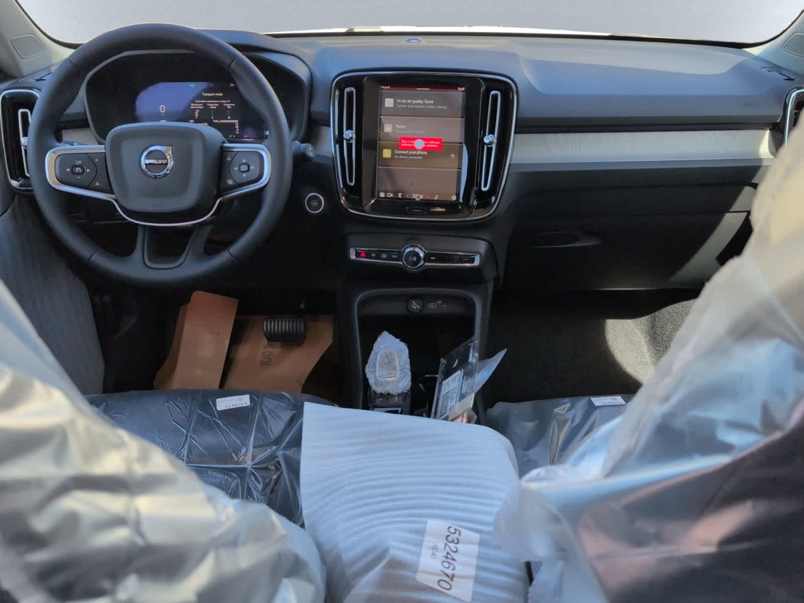 new 2025 Volvo XC40 car, priced at $48,335