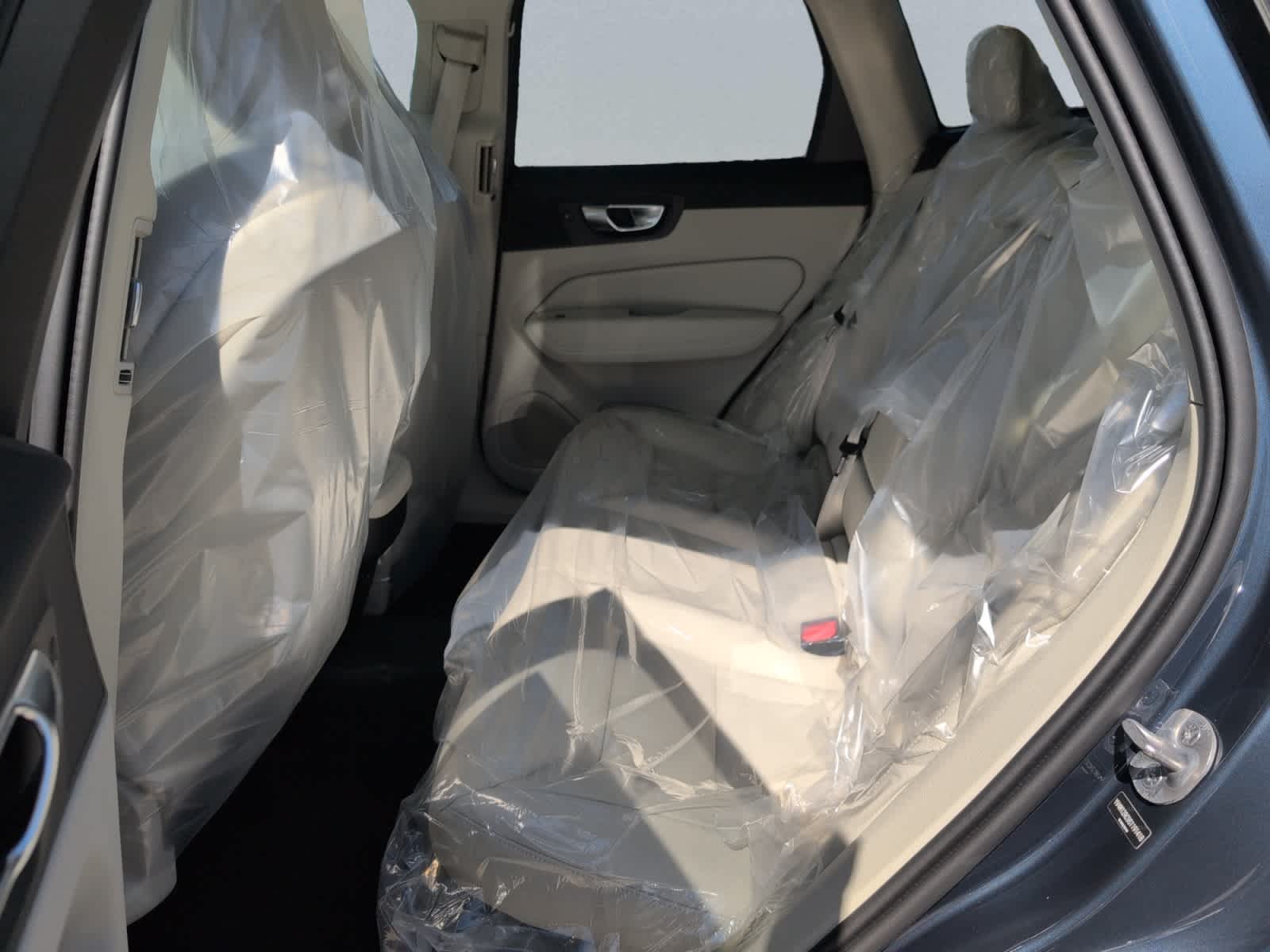 new 2025 Volvo XC60 car, priced at $56,505