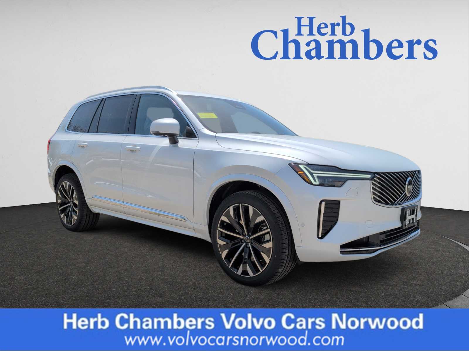 new 2025 Volvo XC90 plug-in hybrid car, priced at $82,735