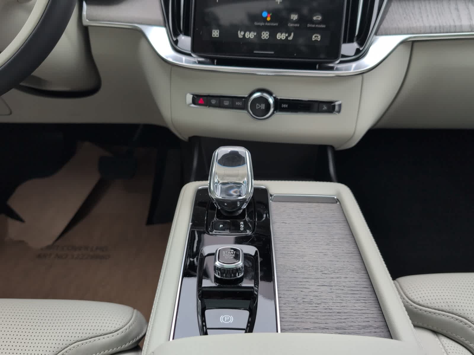 new 2026 Volvo XC90 car, priced at $85,705