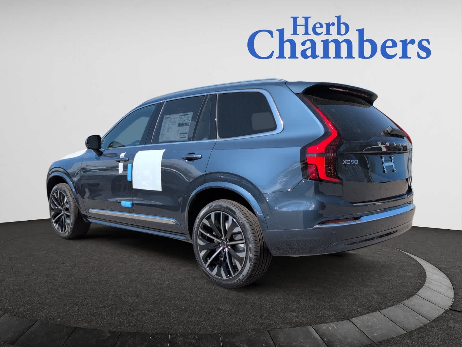 new 2025 Volvo XC90 car, priced at $65,495