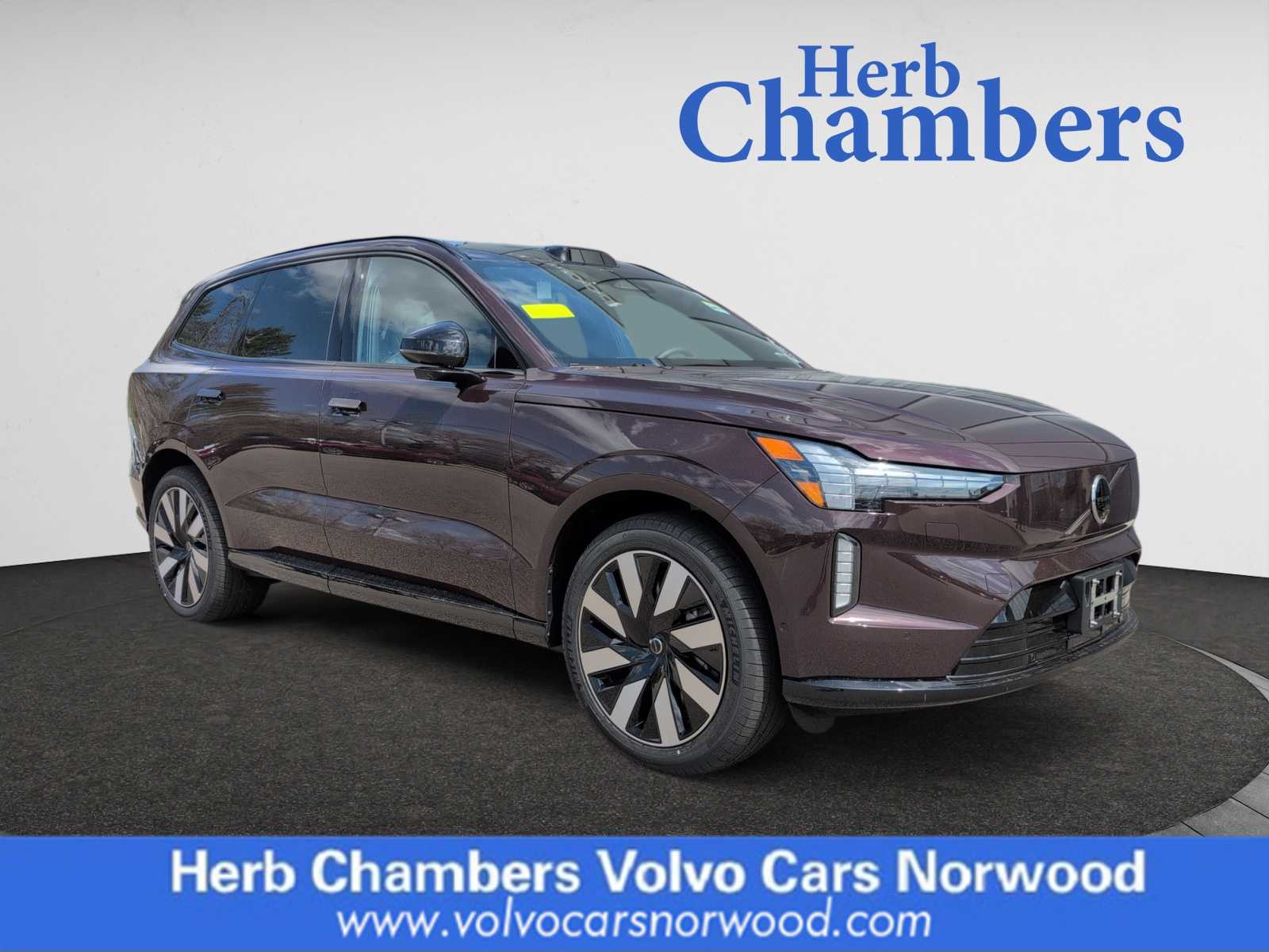 new 2025 Volvo EX90 car, priced at $92,235